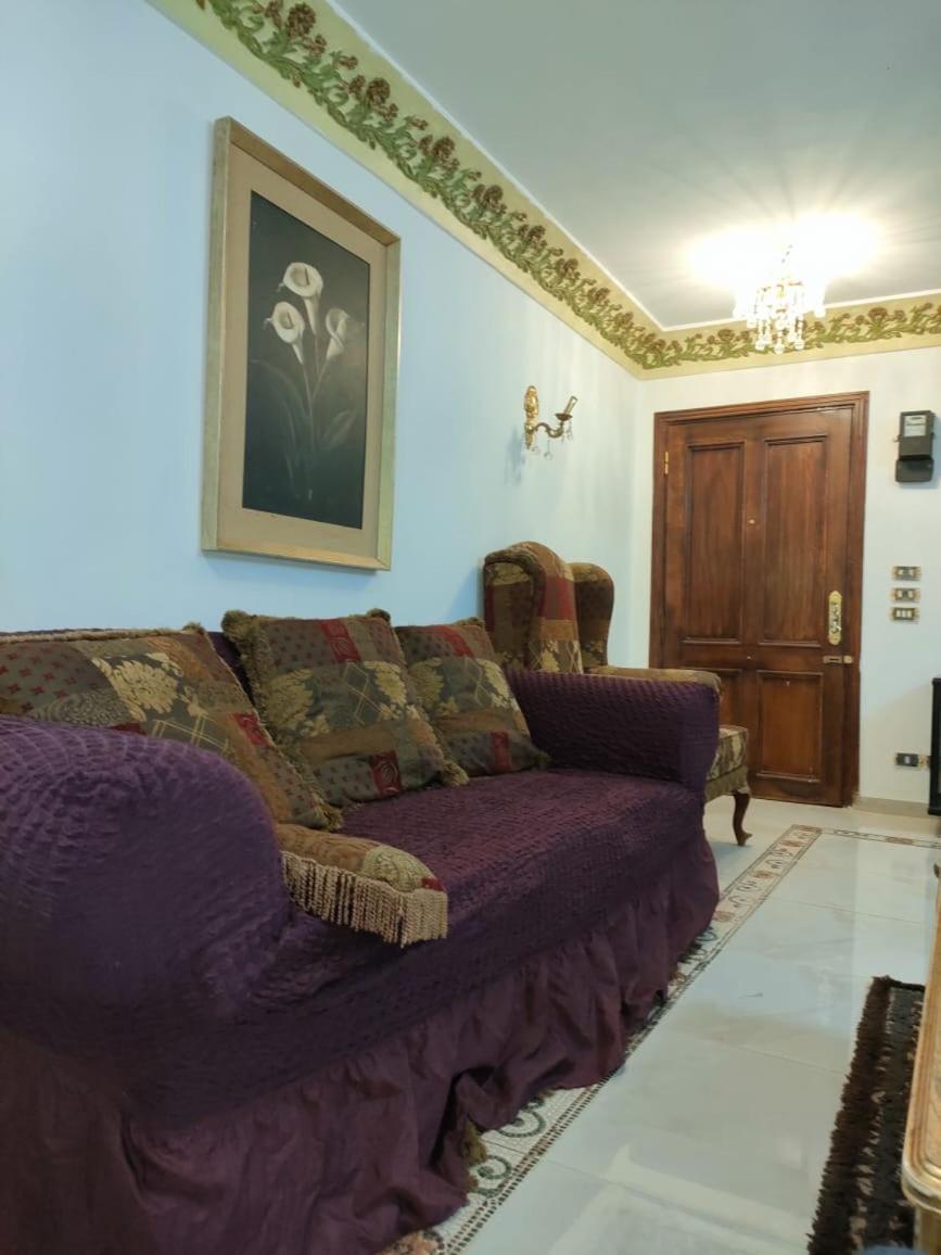 Luxury 3 rooms Flat
