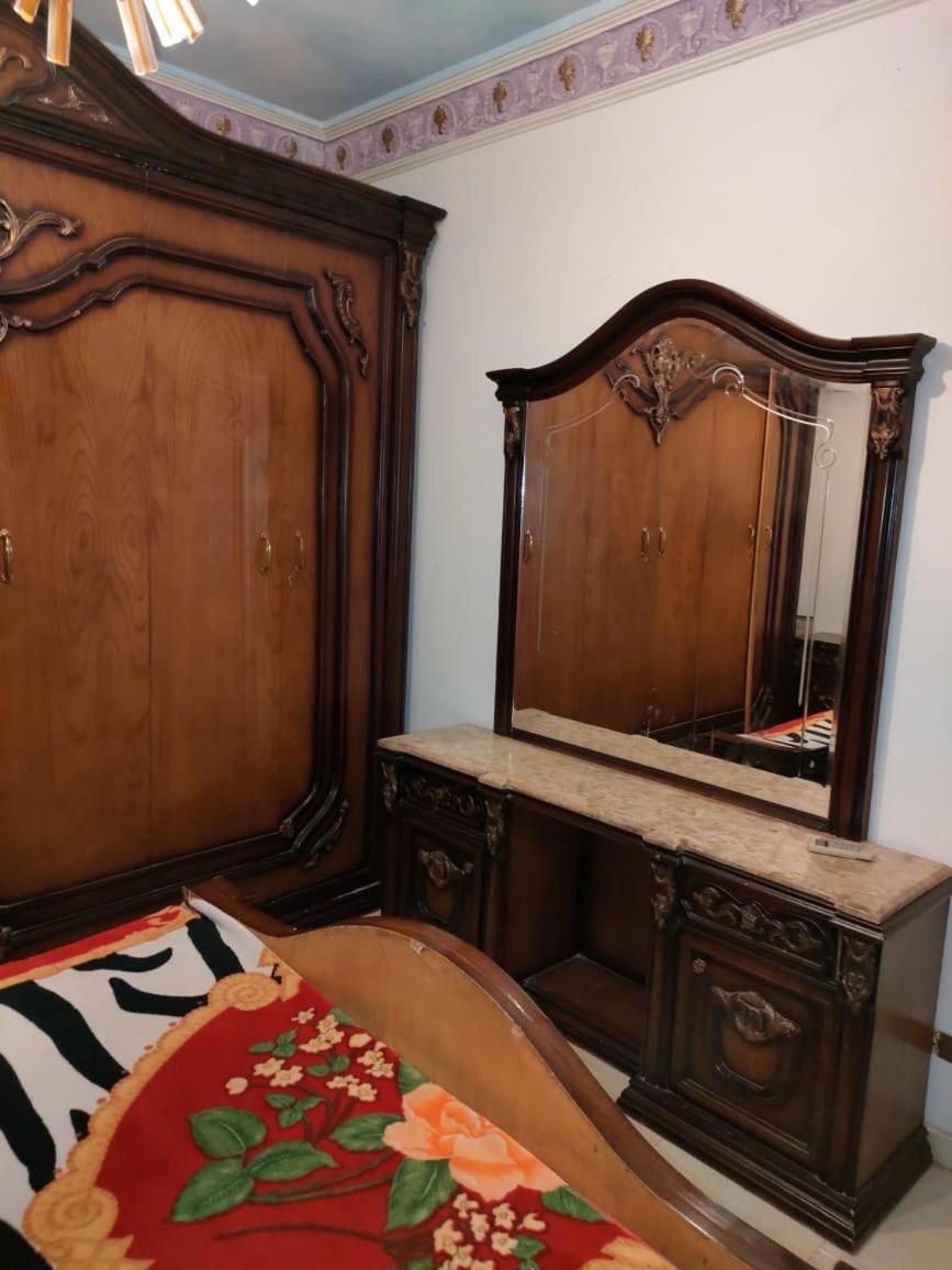 Luxury 3 rooms Flat