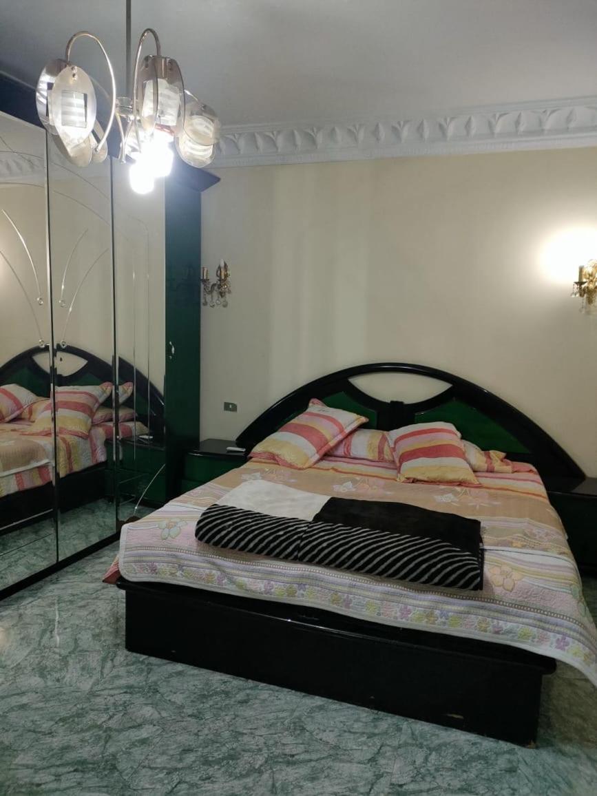 Luxury 3 rooms Flat