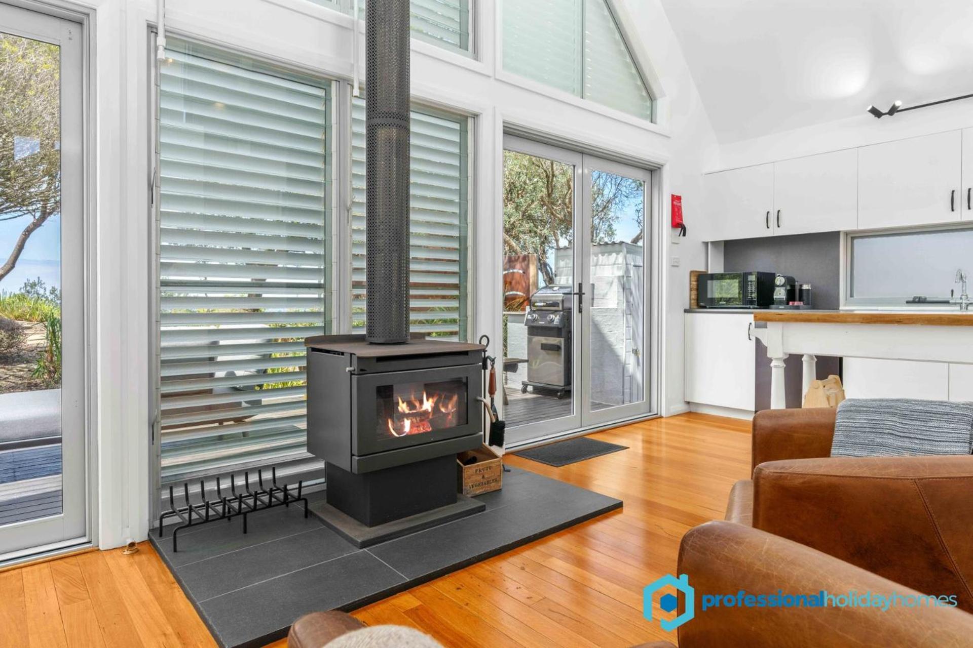 Ocean Dunes - Absolute Beachfront with Fireplace