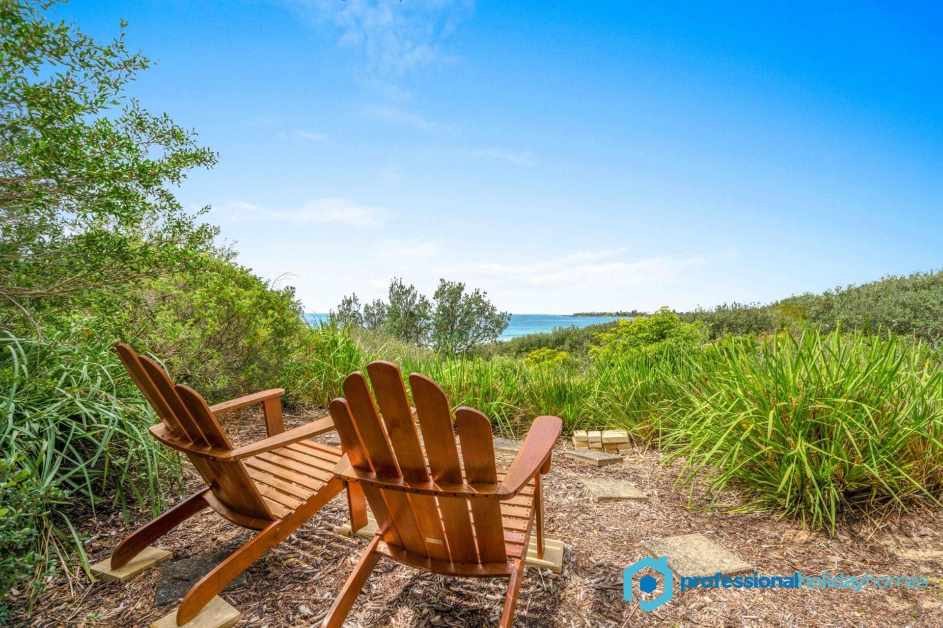 Ocean Dunes - Absolute Beachfront with Fireplace