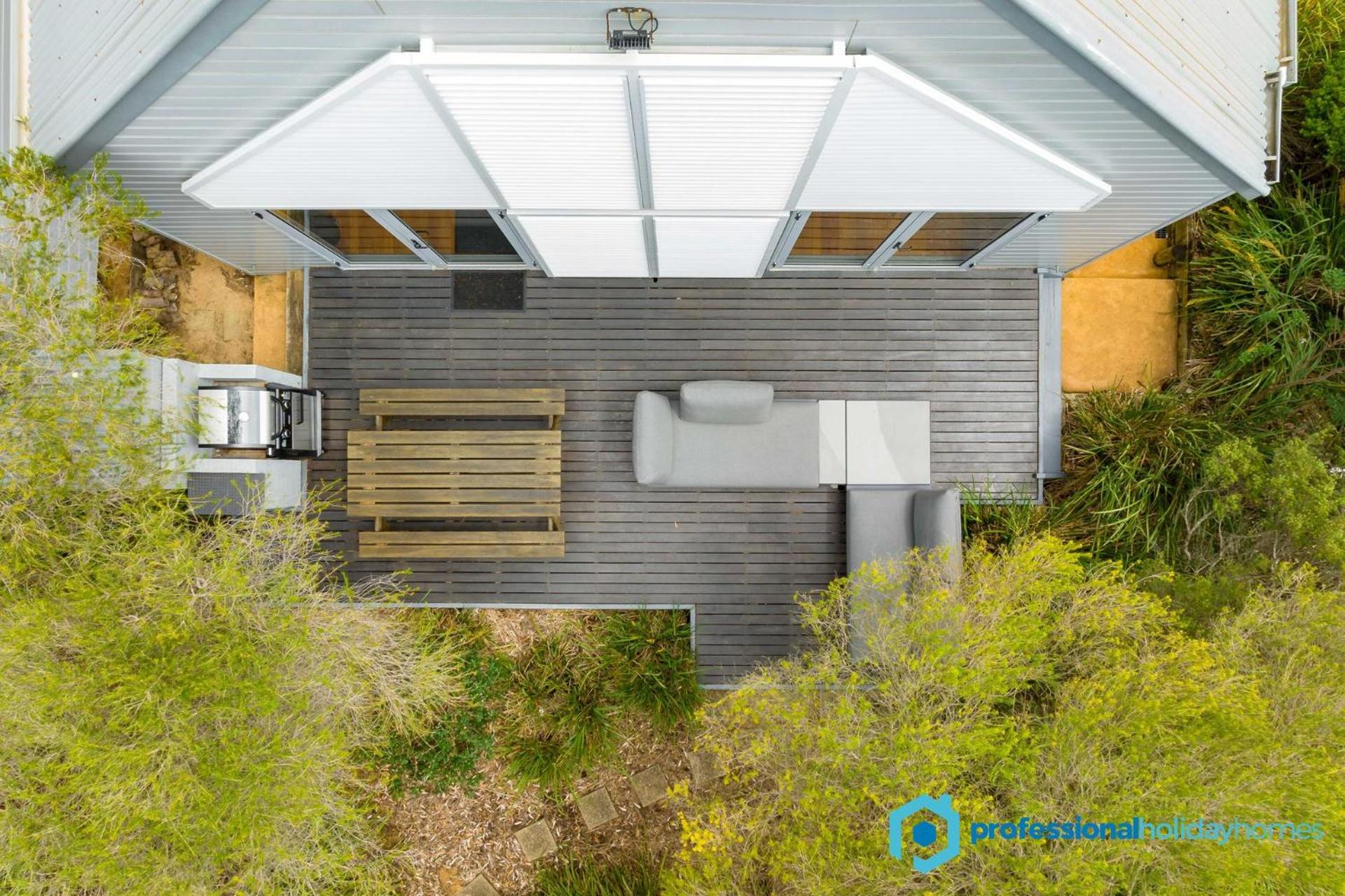 Ocean Dunes - Absolute Beachfront with Fireplace