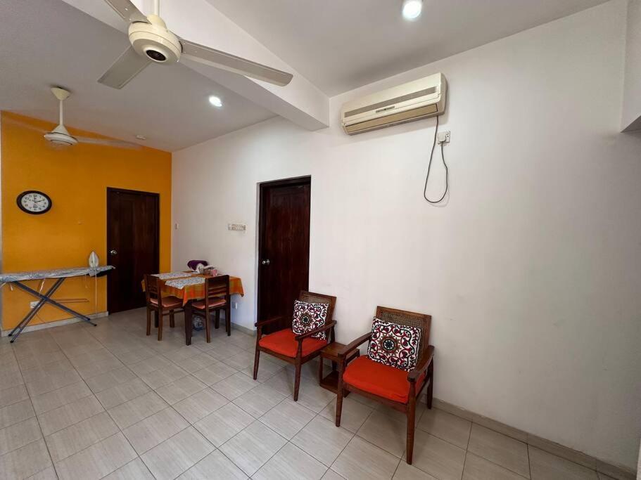 Studio Apartment in Col-3