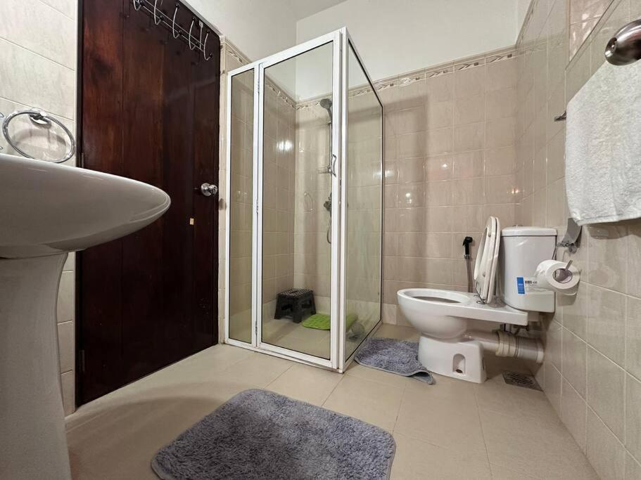 Studio Apartment in Col-3
