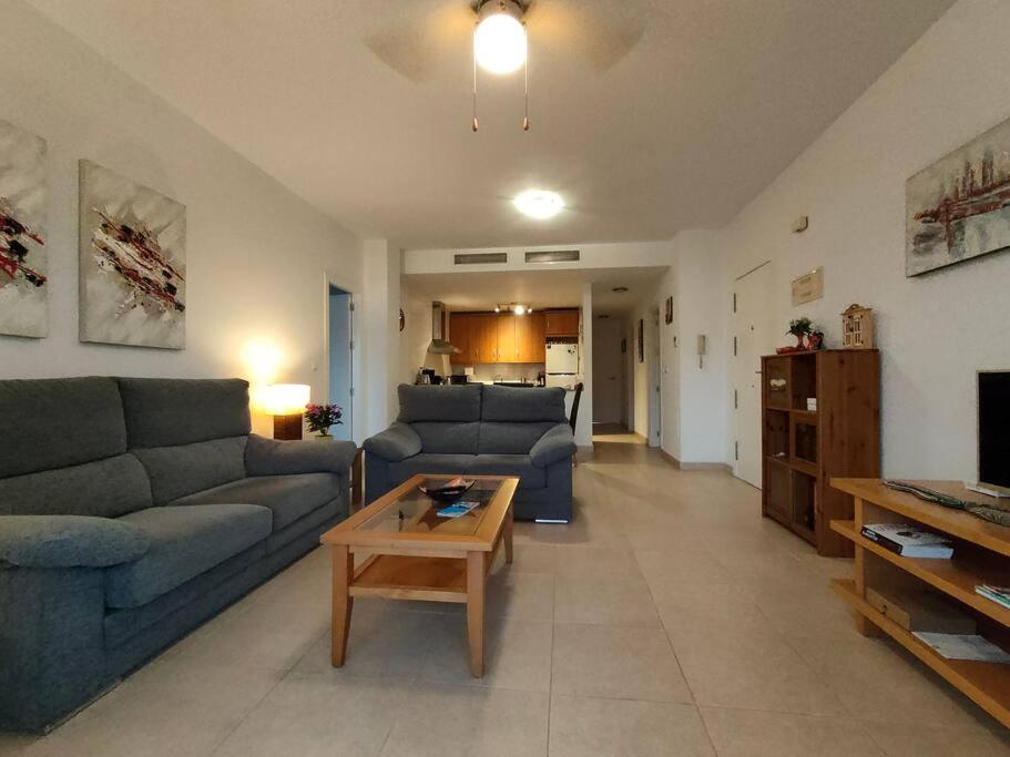 Spacious and luxurious apartment