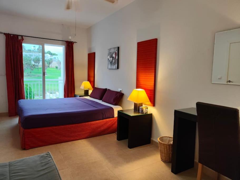 Spacious and luxurious apartment
