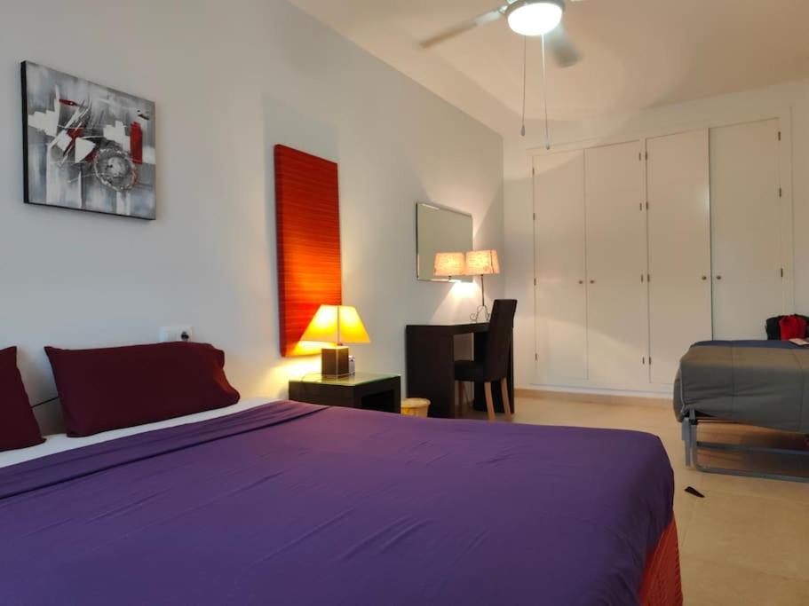 Spacious and luxurious apartment