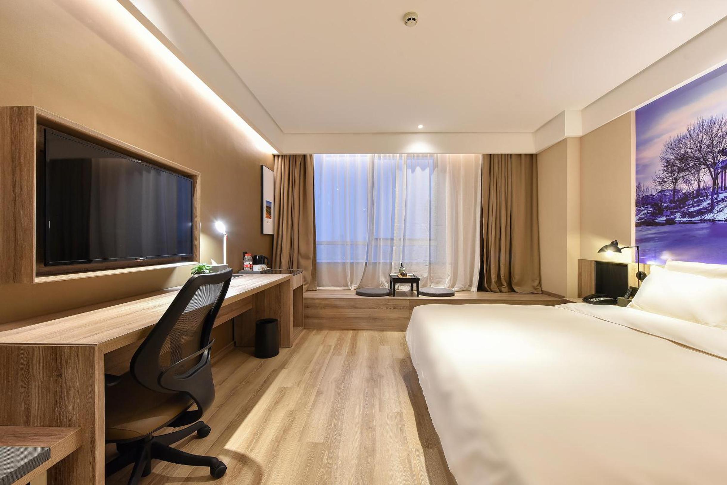 Atour Hotel Tianjin Binhai 1st Street