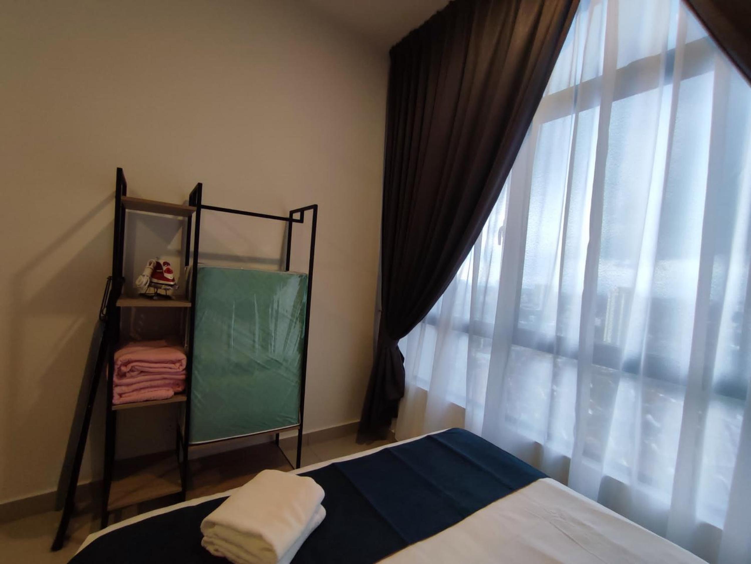 Twin Tower Johor Bahru by Glex