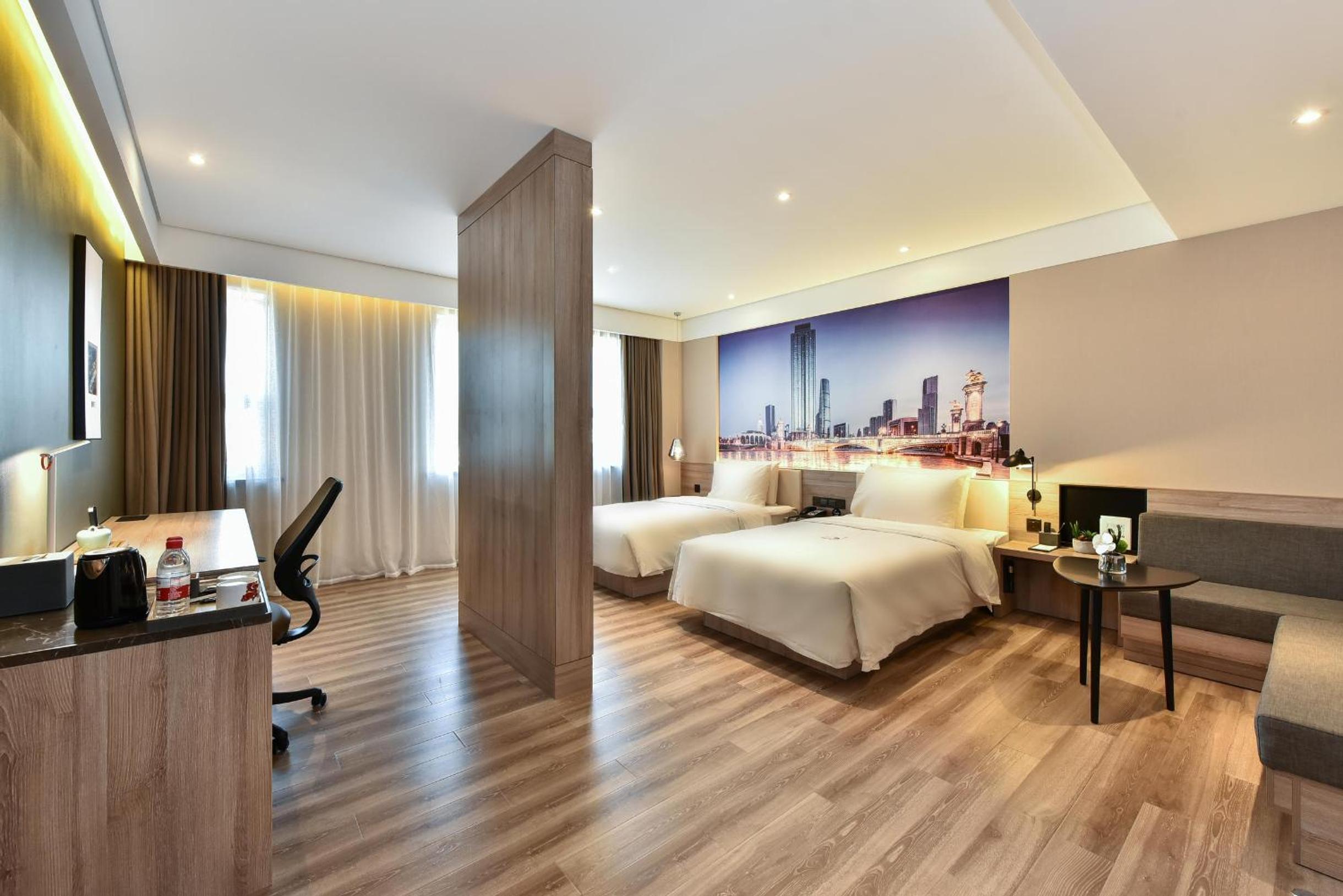 Atour Hotel Tianjin Binhai 1st Street