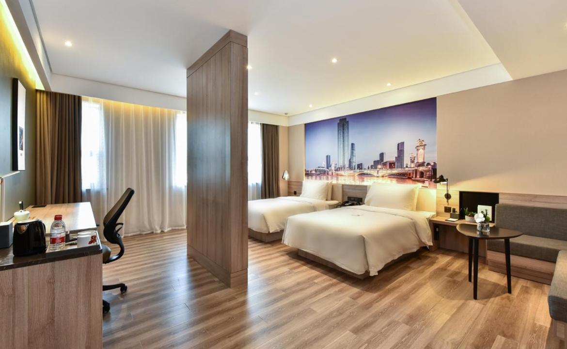 Atour Hotel Tianjin Binhai 1st Street