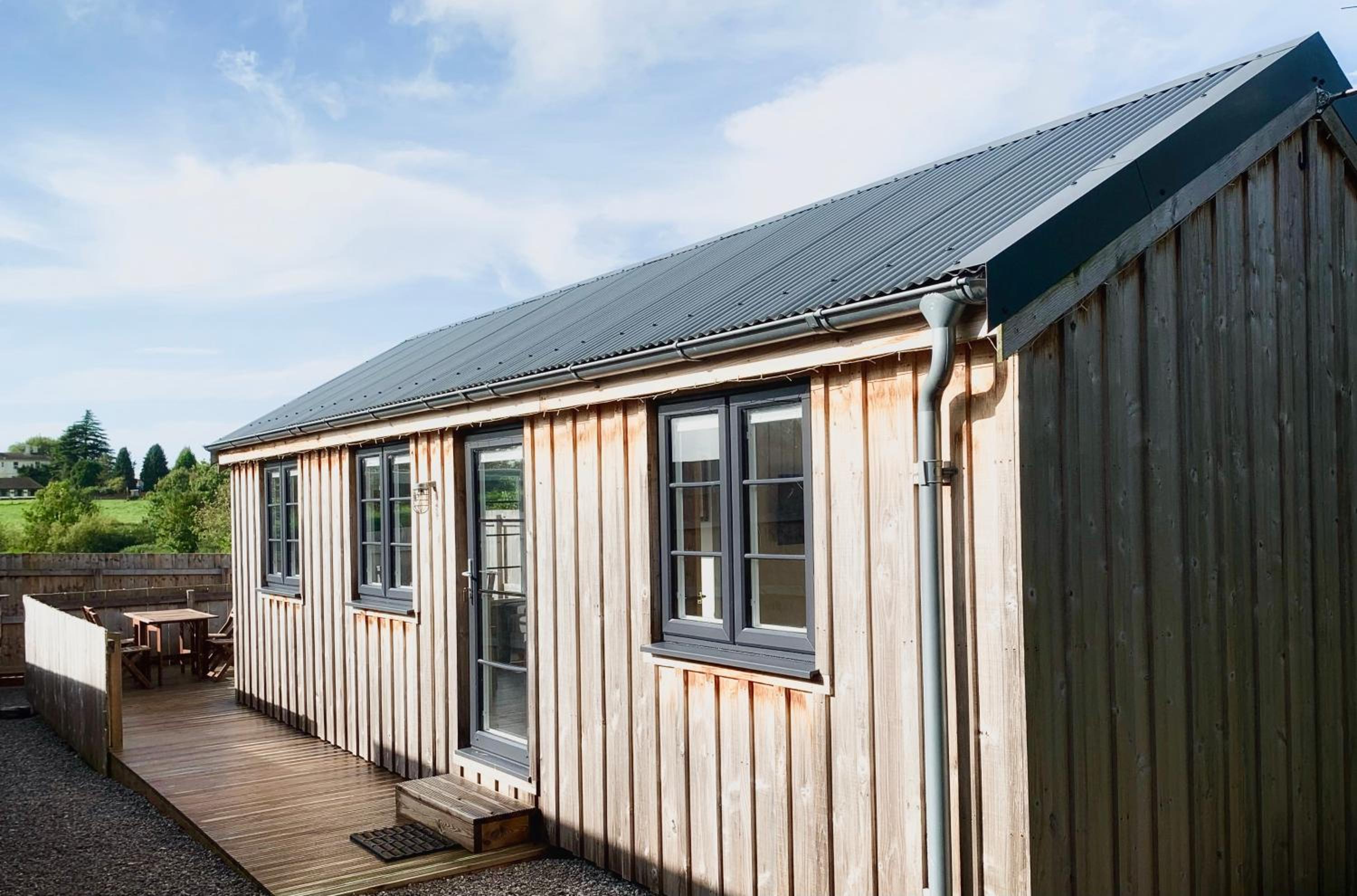 Hotel Holiday Lodges With Hot Tub & Cosy Cabins - Greenway Farm, Drybrook, Forest Of Dean