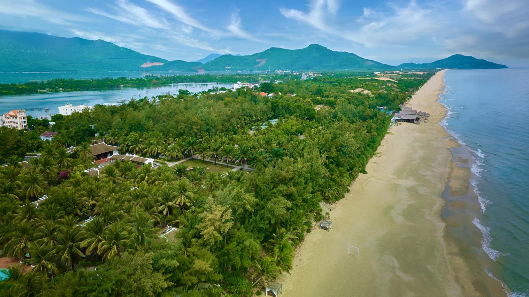 Lang Co Beach Resort, photo 23