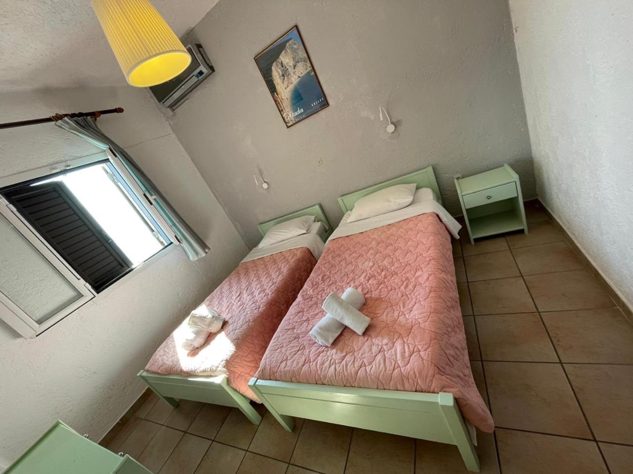 Yannis Apartments Barbati