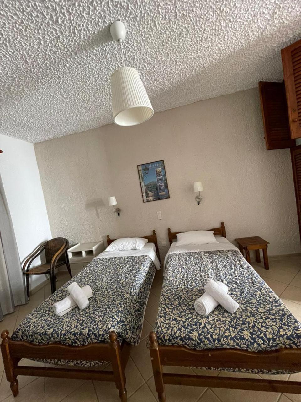 Yannis Apartments Barbati