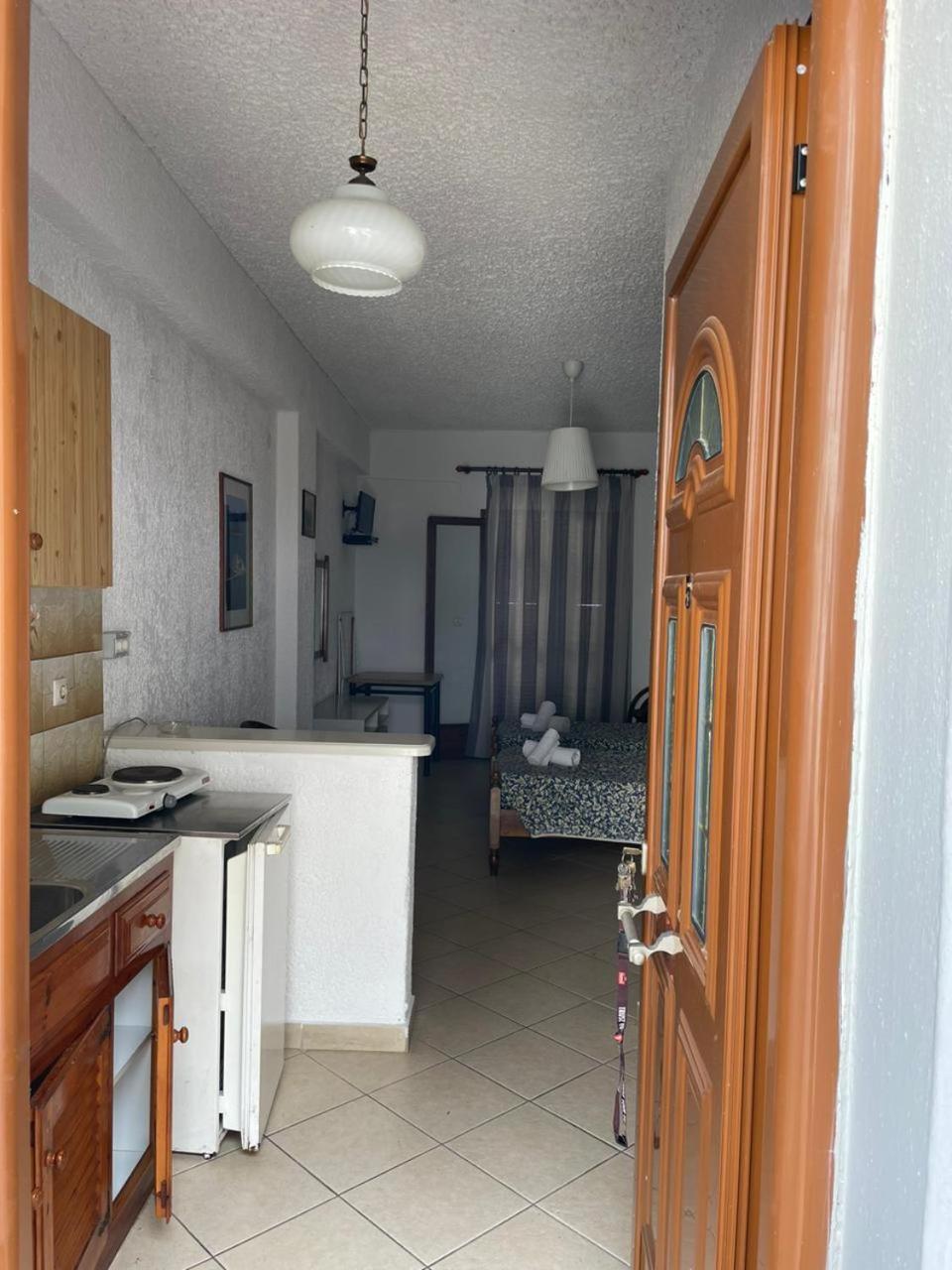 Yannis Apartments Barbati