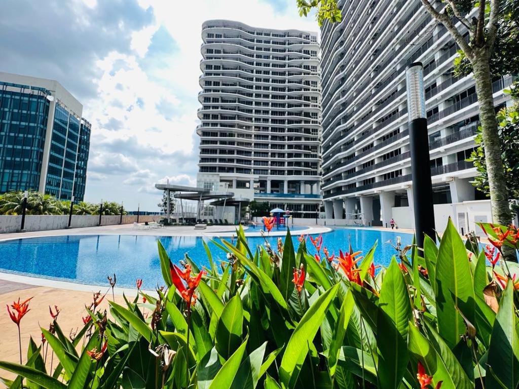 Encorp Marina, 2 Bedroom with bathtub, 6 pax, 5mins to LEGOLAND photo 3