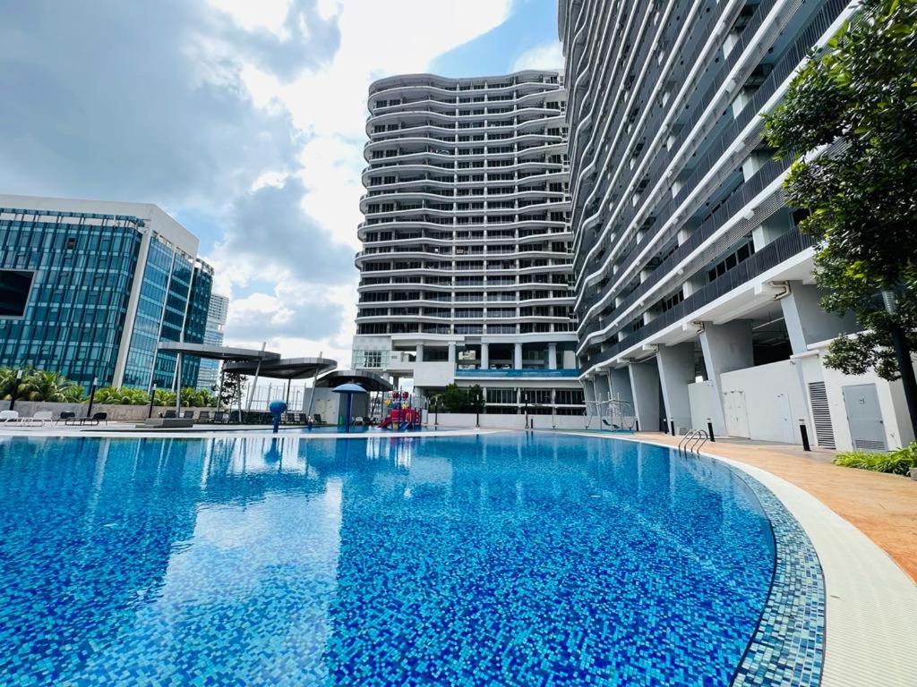 Encorp Marina, 2 Bedroom with bathtub, 6 pax, 5mins to LEGOLAND photo 2