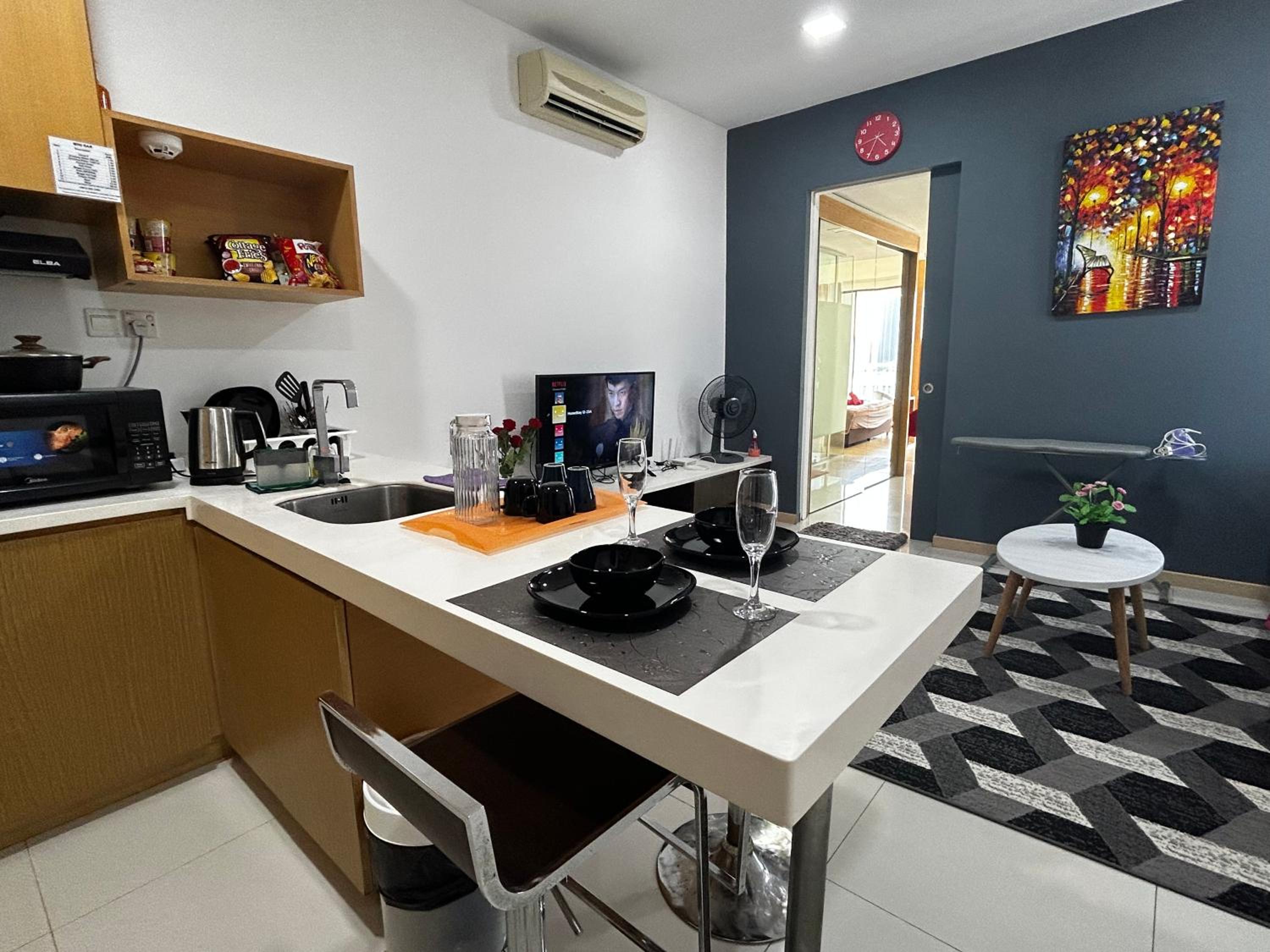 Private Jacuzzi Suite - Pertama Residency