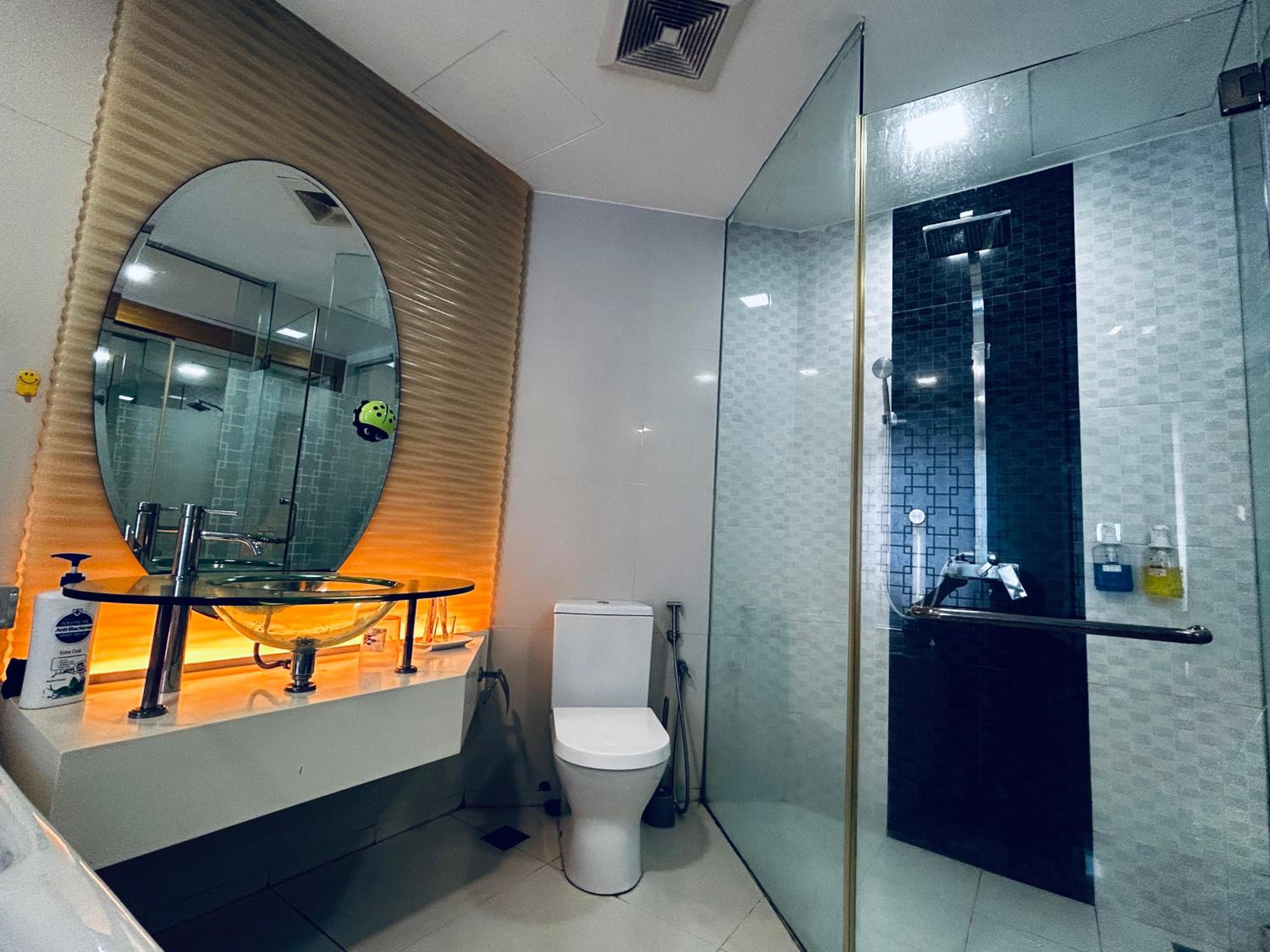 Private Jacuzzi Suite - Pertama Residency