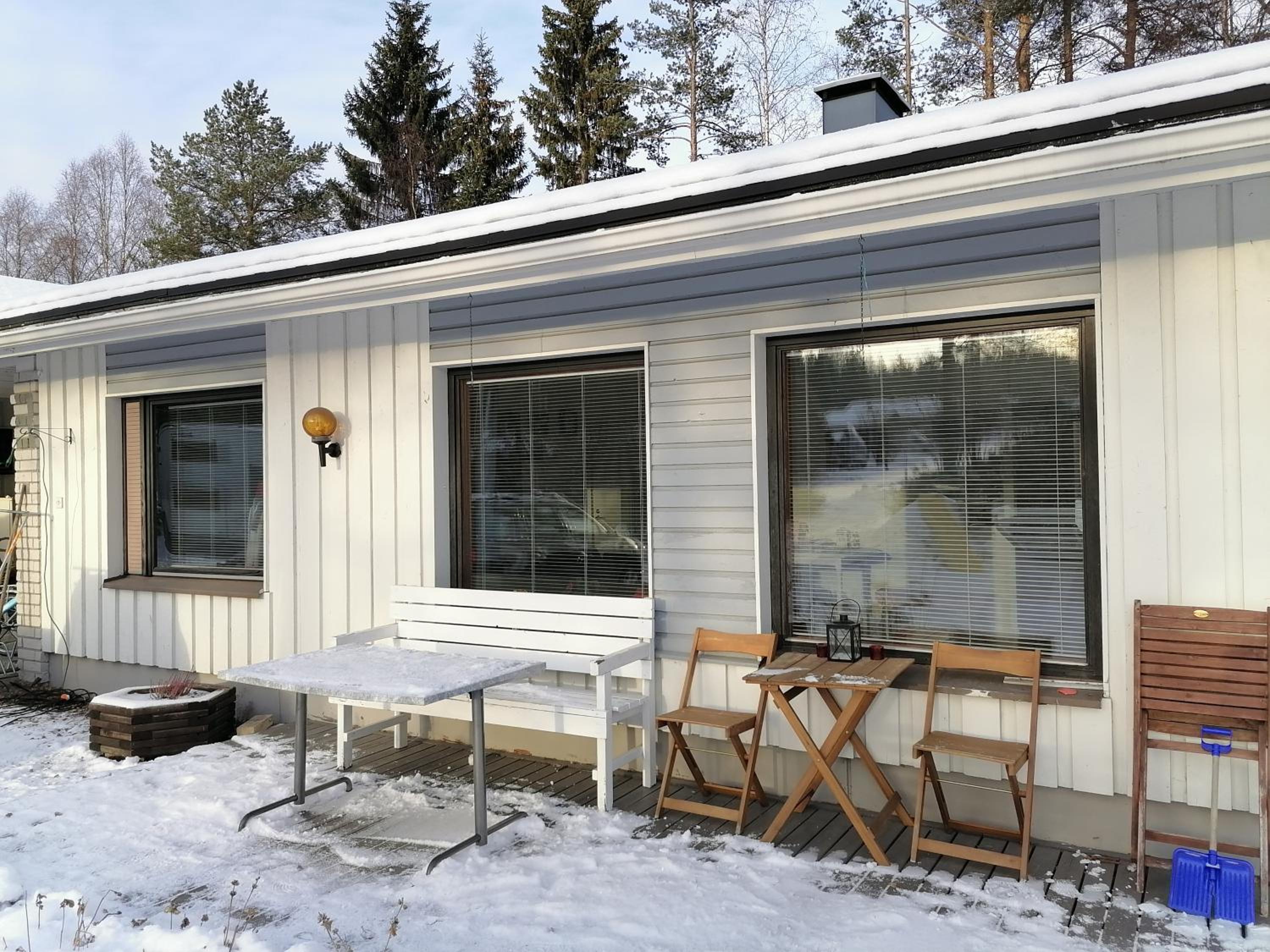 Cozy Arctic Circle Family House