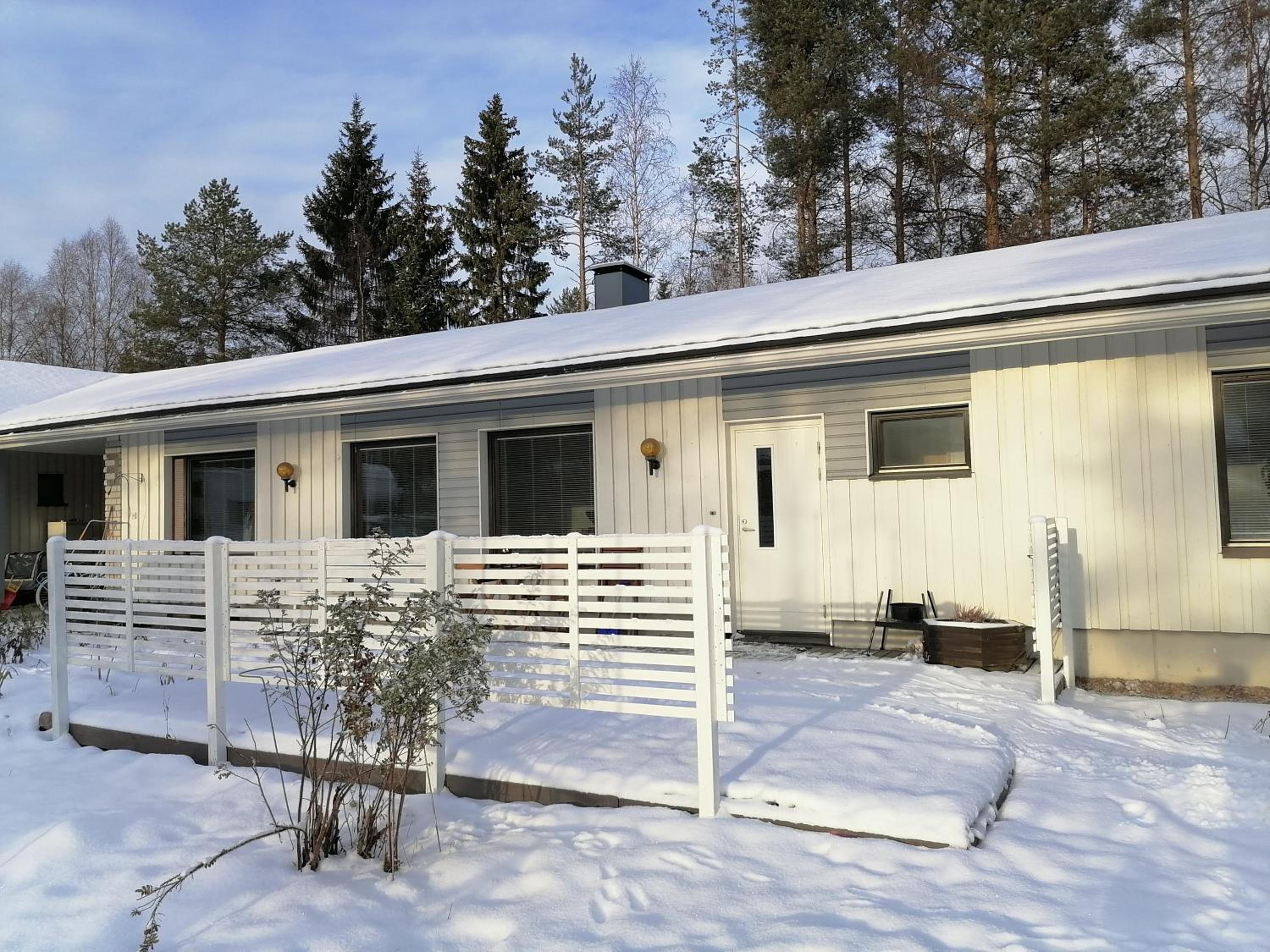 Cozy Arctic Circle Family House