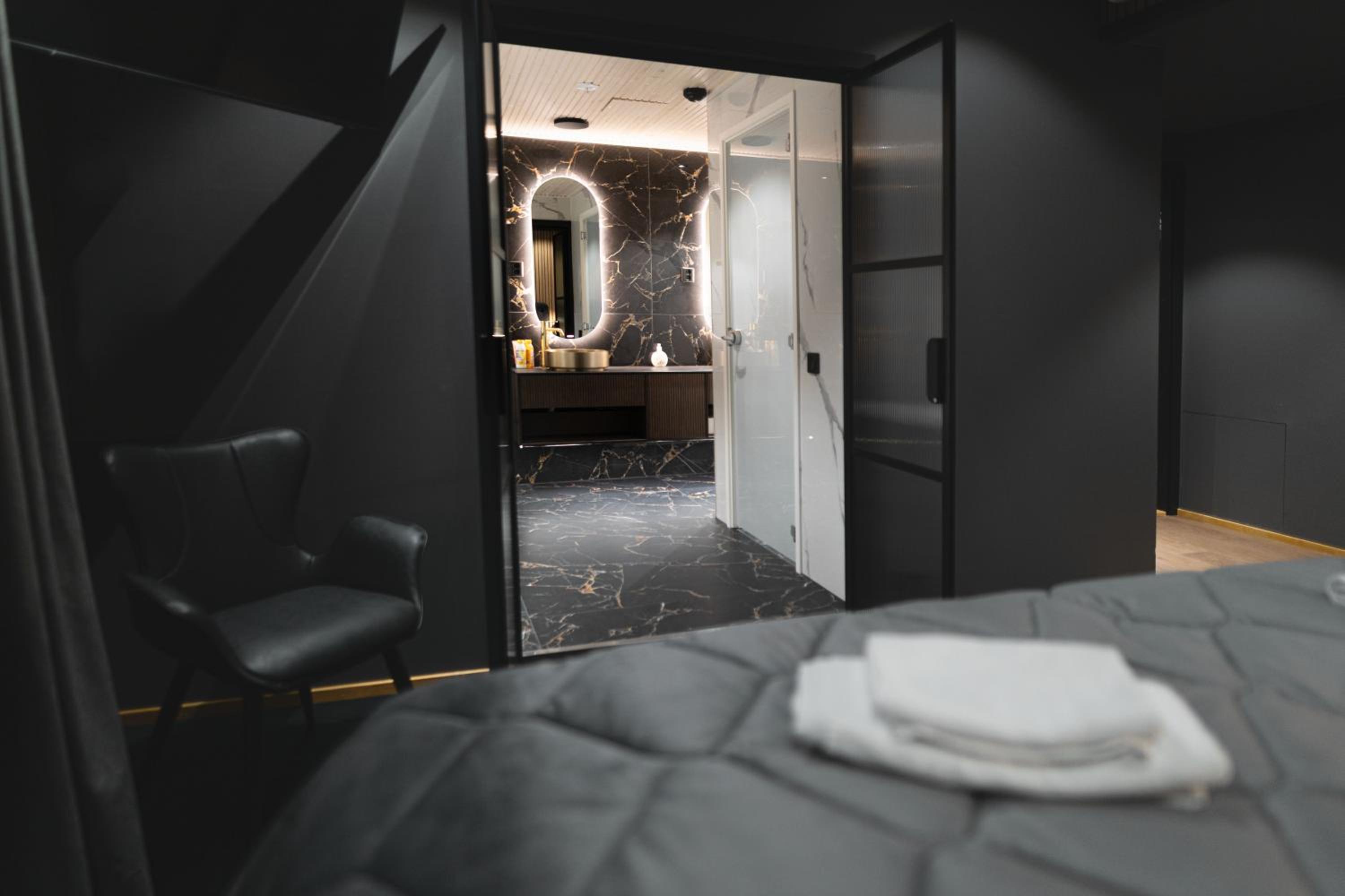 Royal Penthouse Apartment