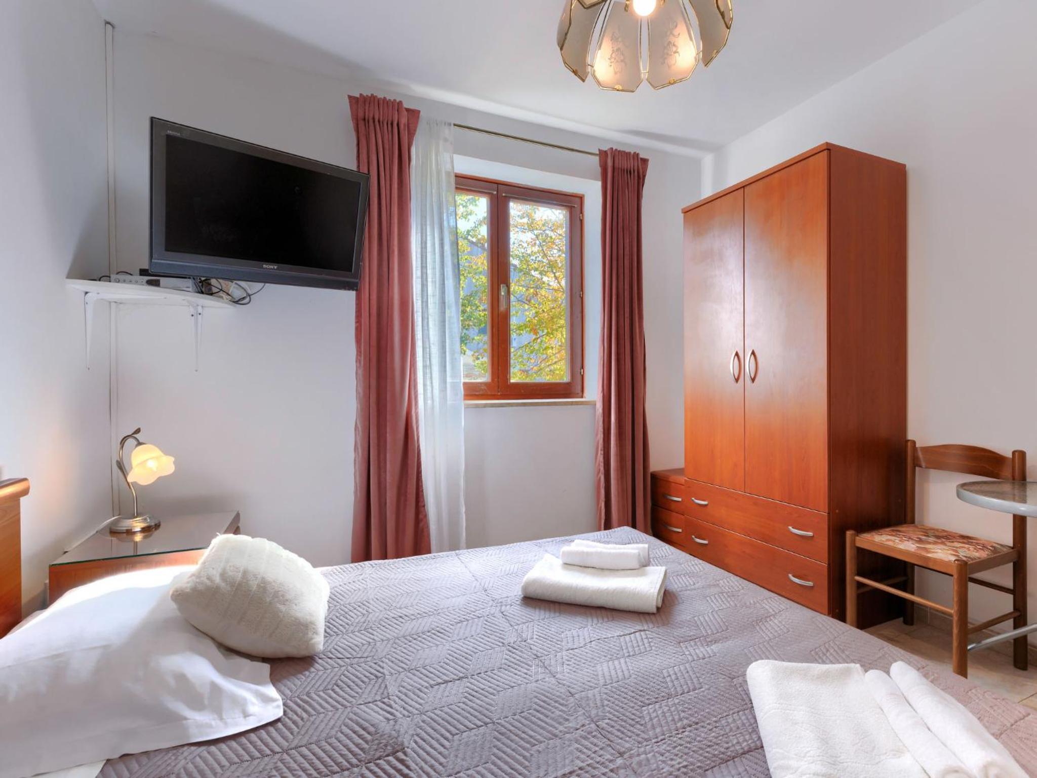 Apartment Alba-5 by Interhome