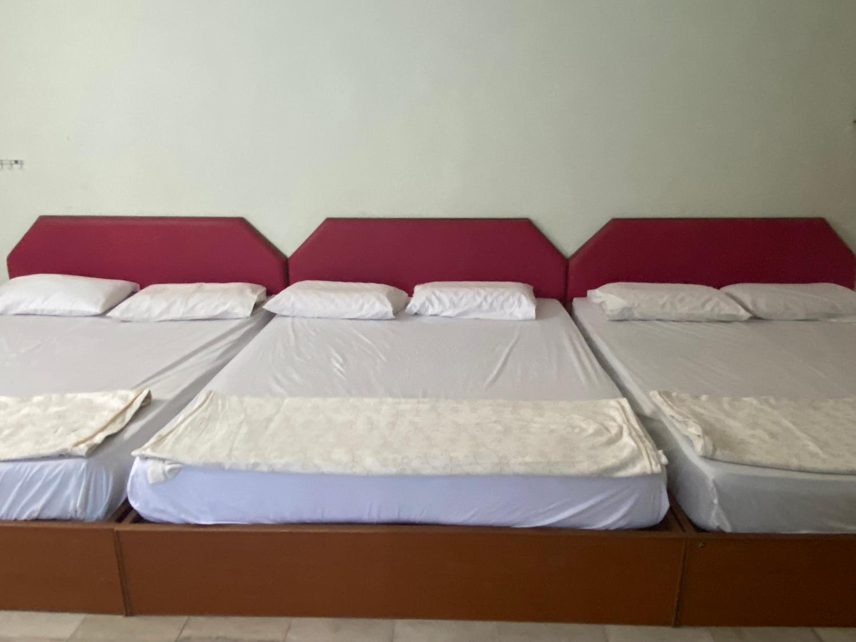 OYO 90885 Bera Pentagon Inn