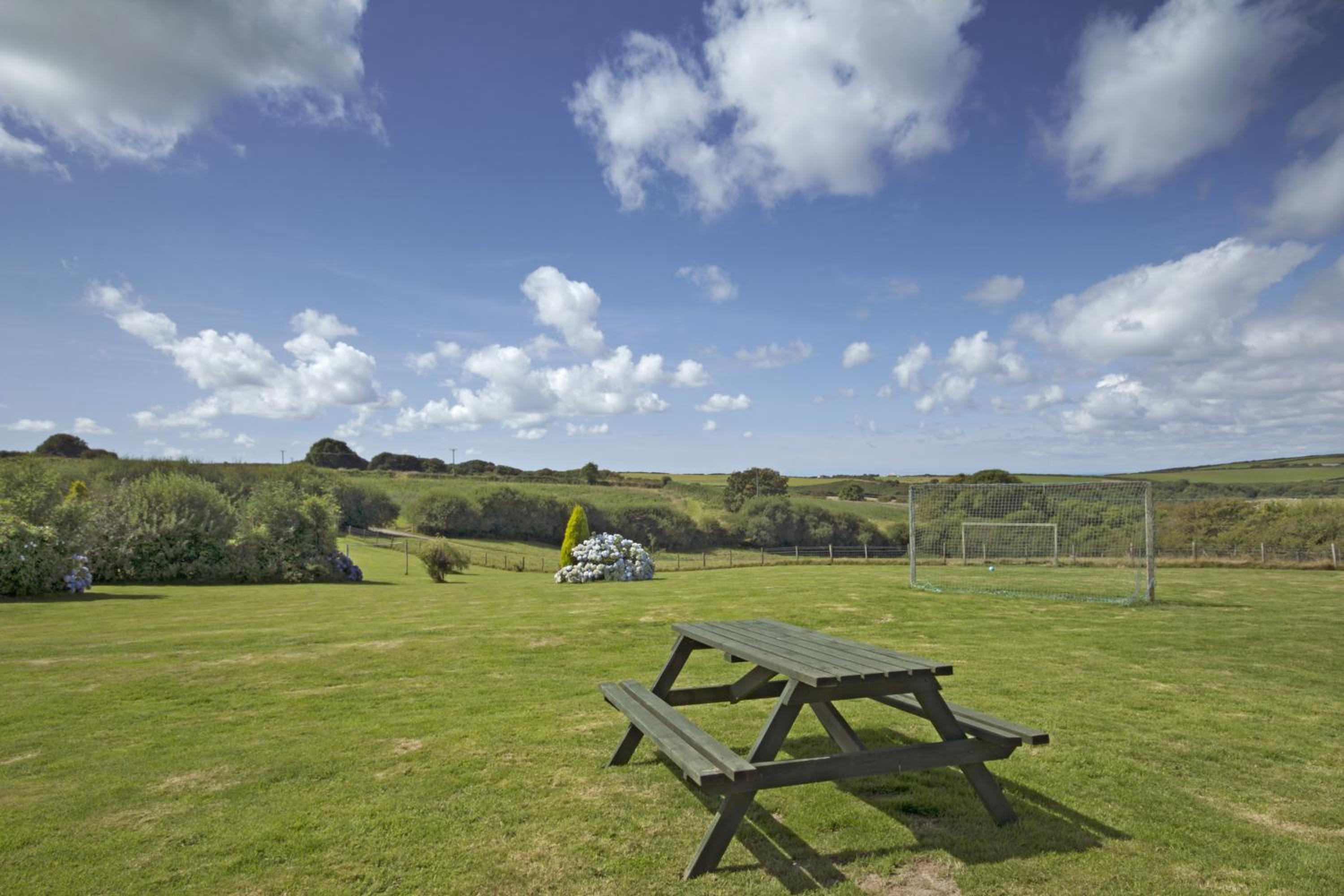Dolly's Barn at Higher Mullacott