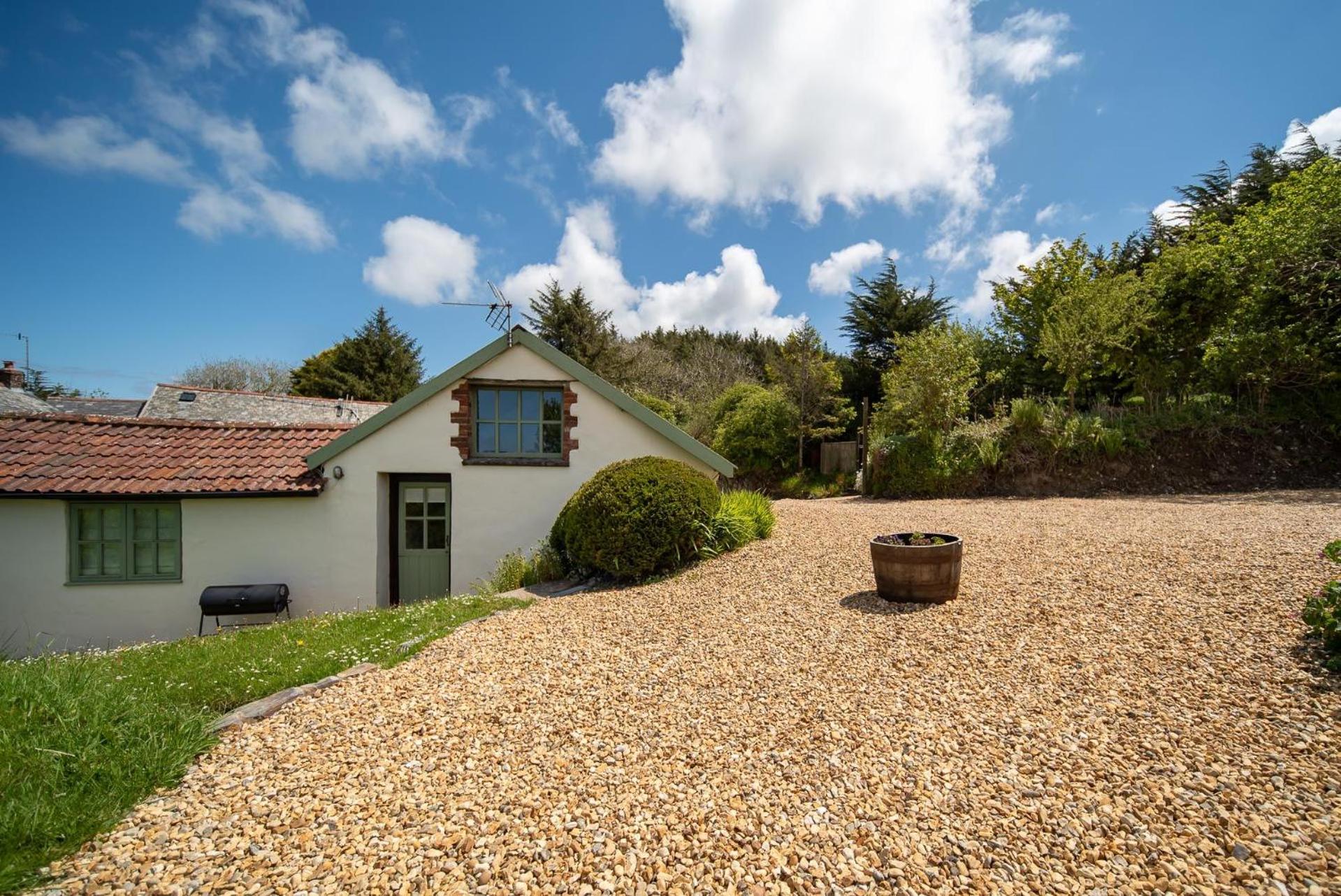 Higher Mullacott Farmhouse