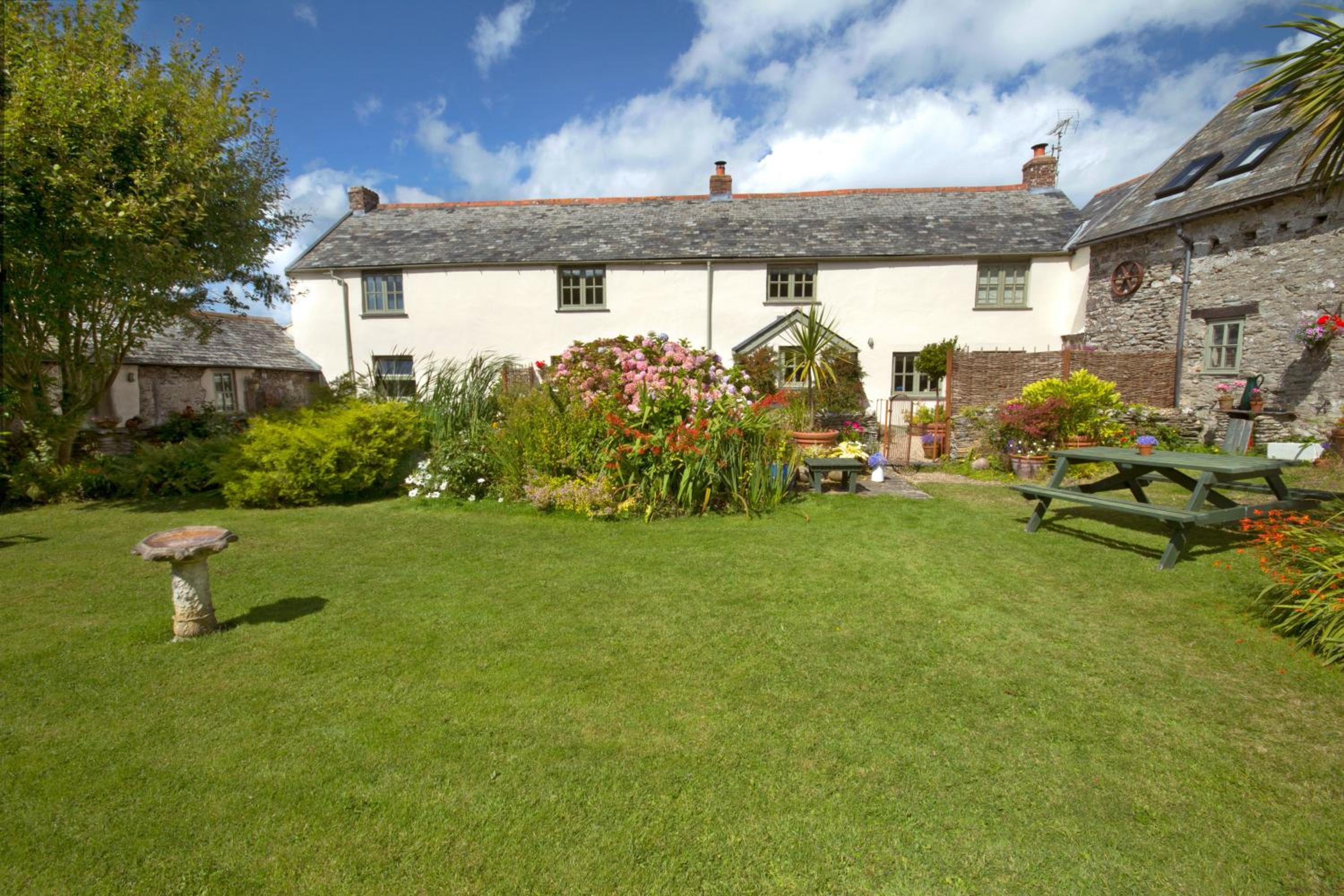 Higher Mullacott Farmhouse