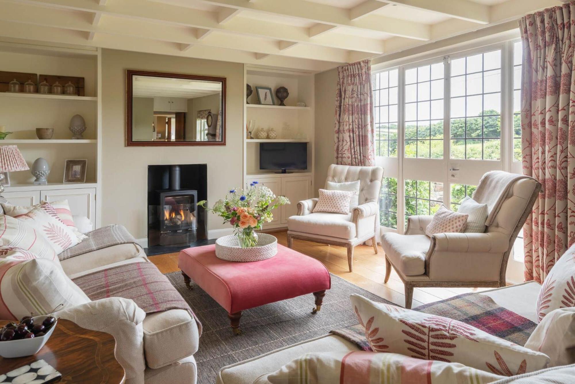 Dusky Cottage