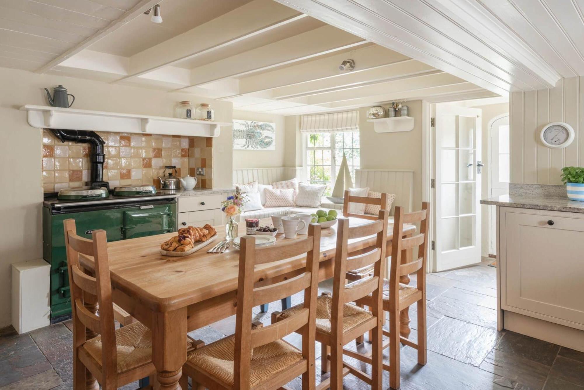Dusky Cottage