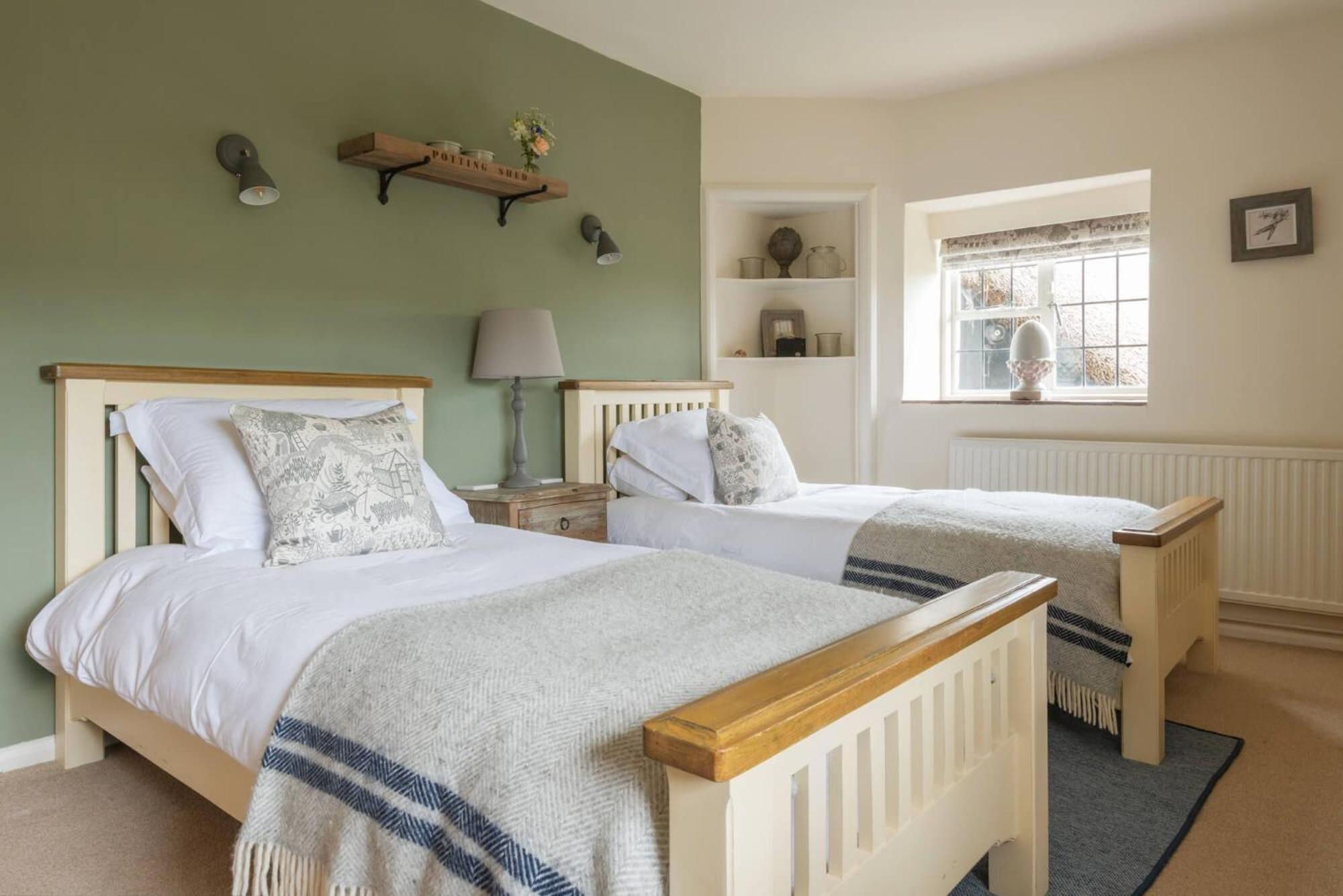 Dusky Cottage