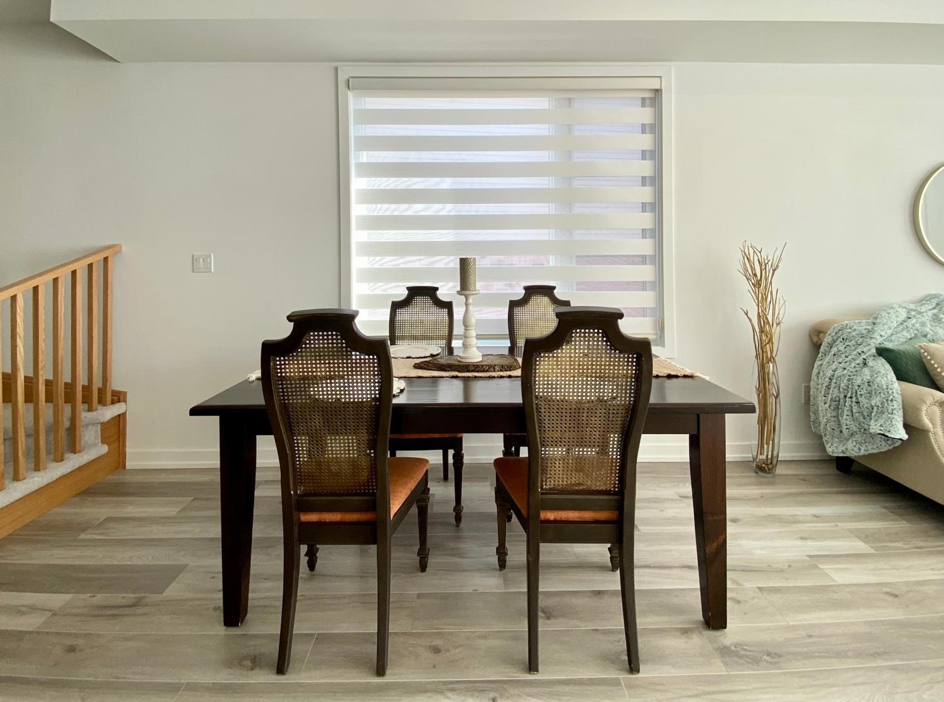 3 Bedroom Well-designed Townhouse in Whitby