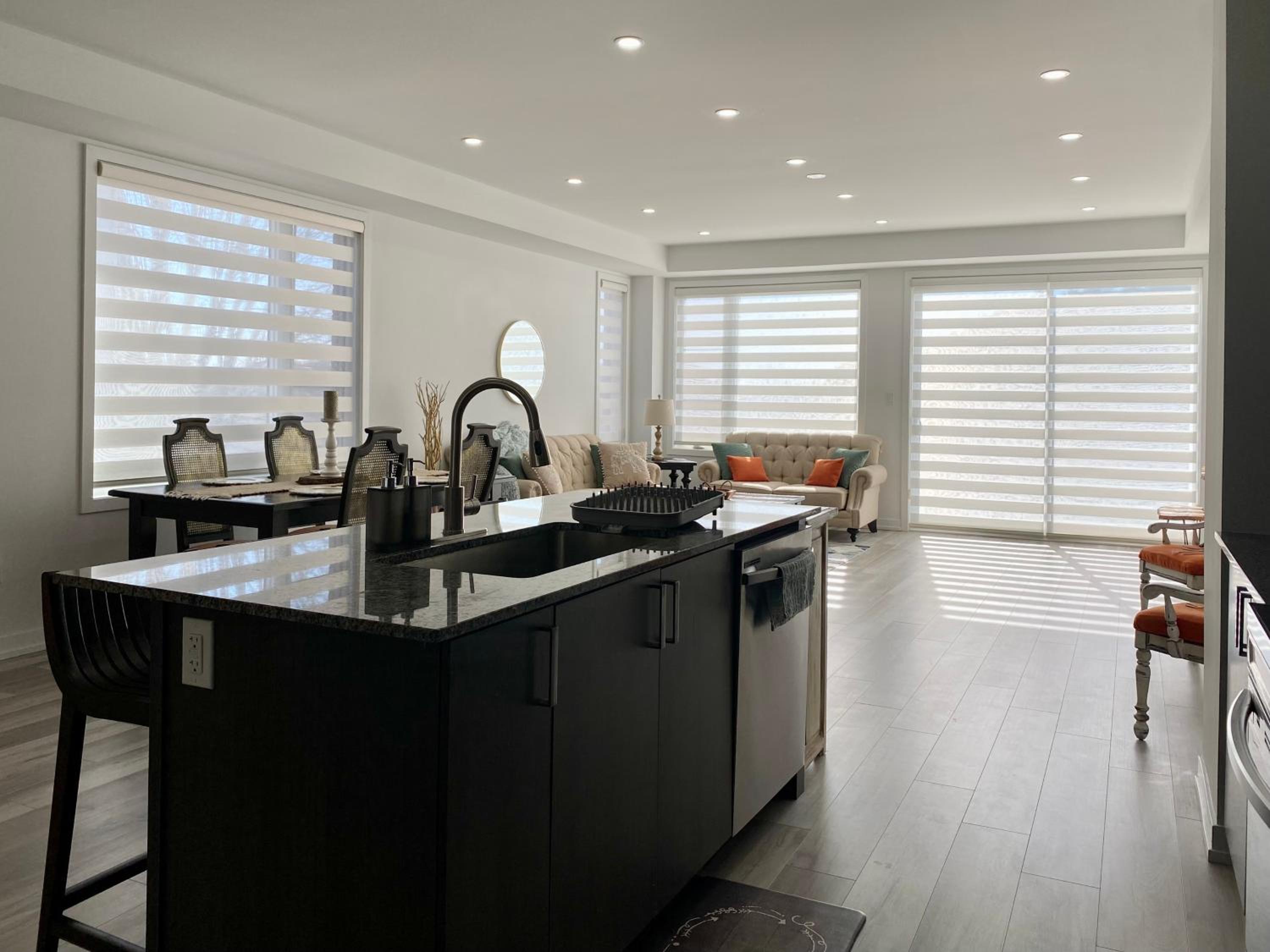 3 Bedroom Well-designed Townhouse in Whitby