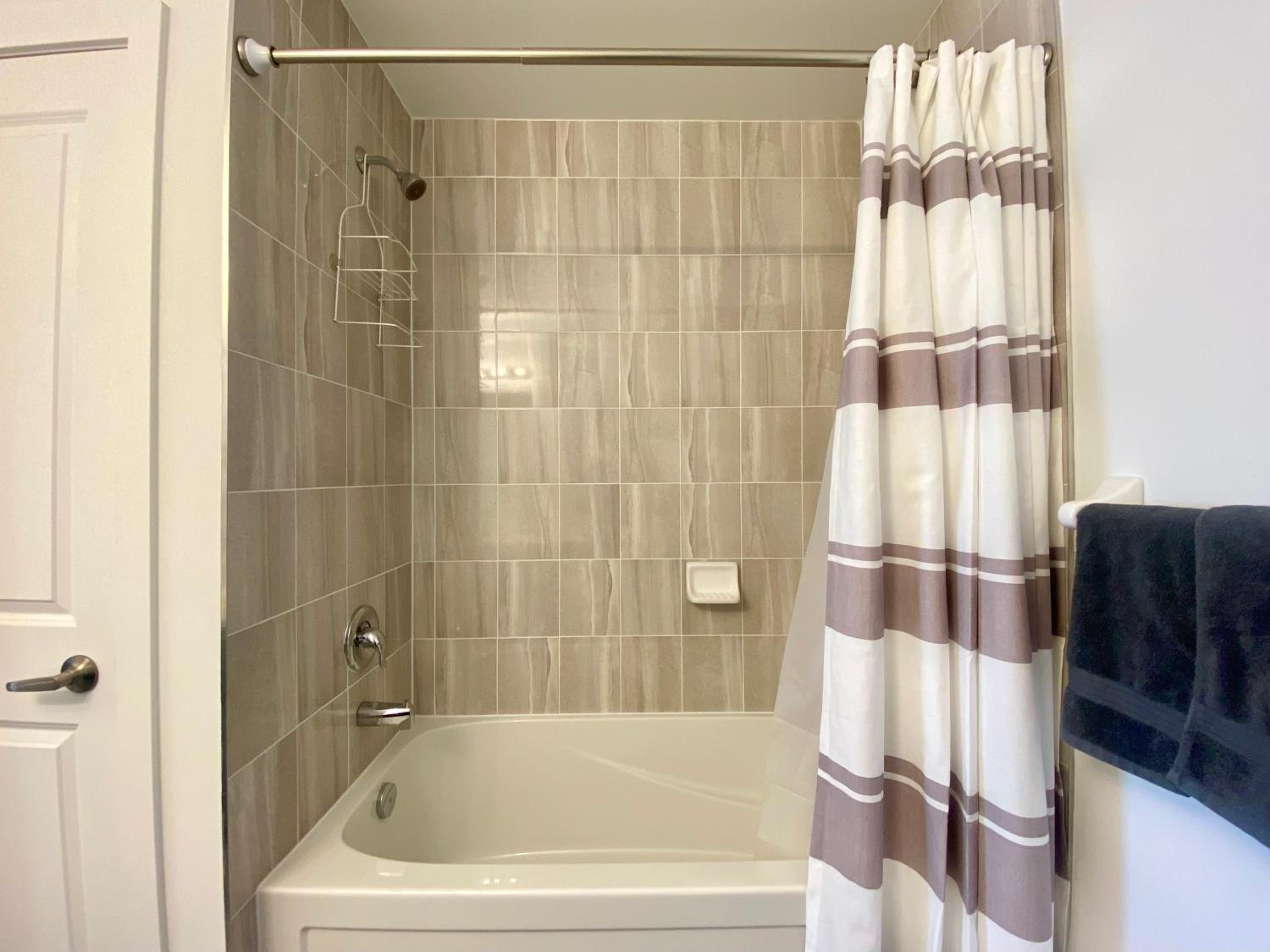 3 Bedroom Well-designed Townhouse in Whitby