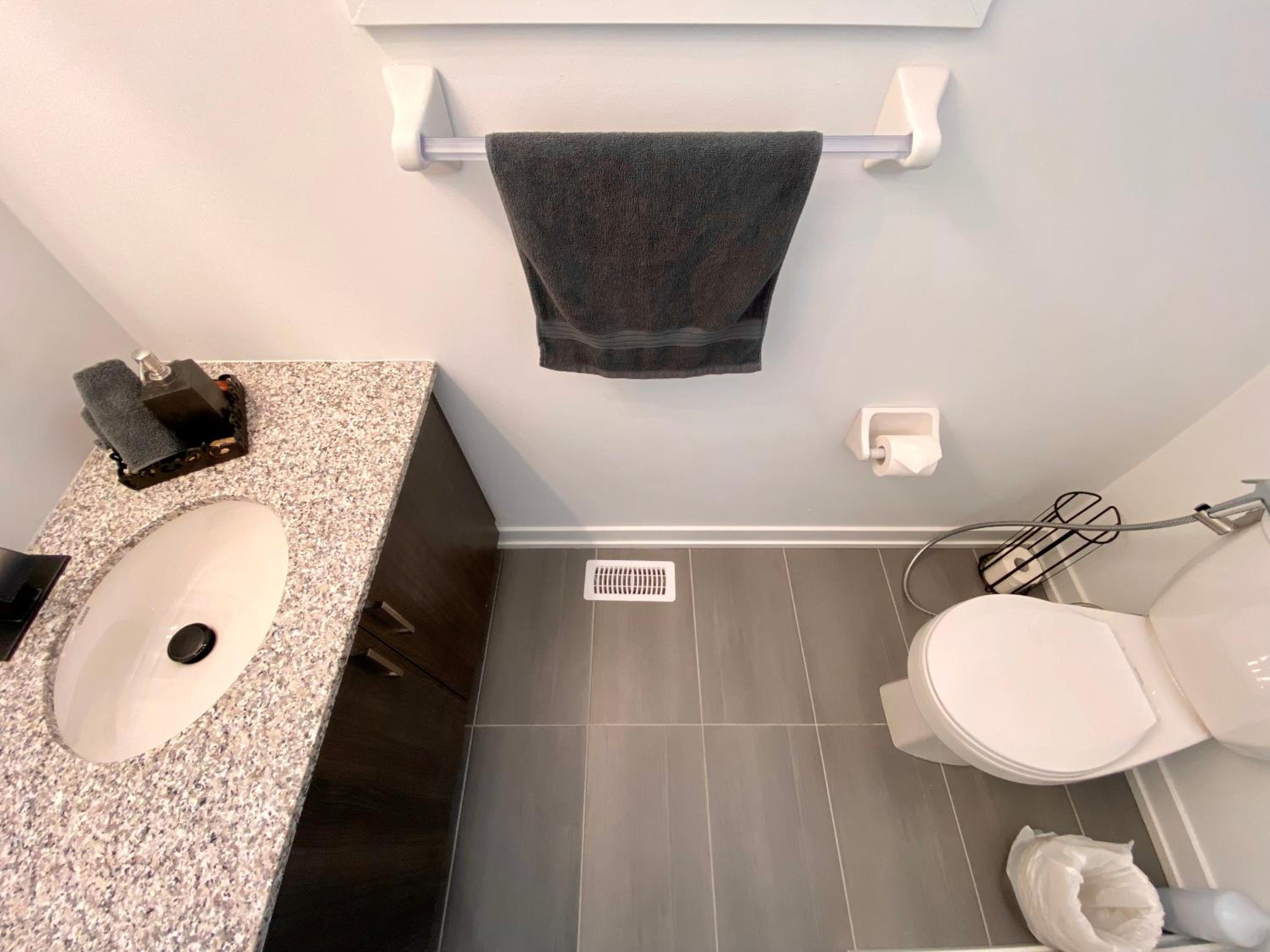 3 Bedroom Well-designed Townhouse in Whitby