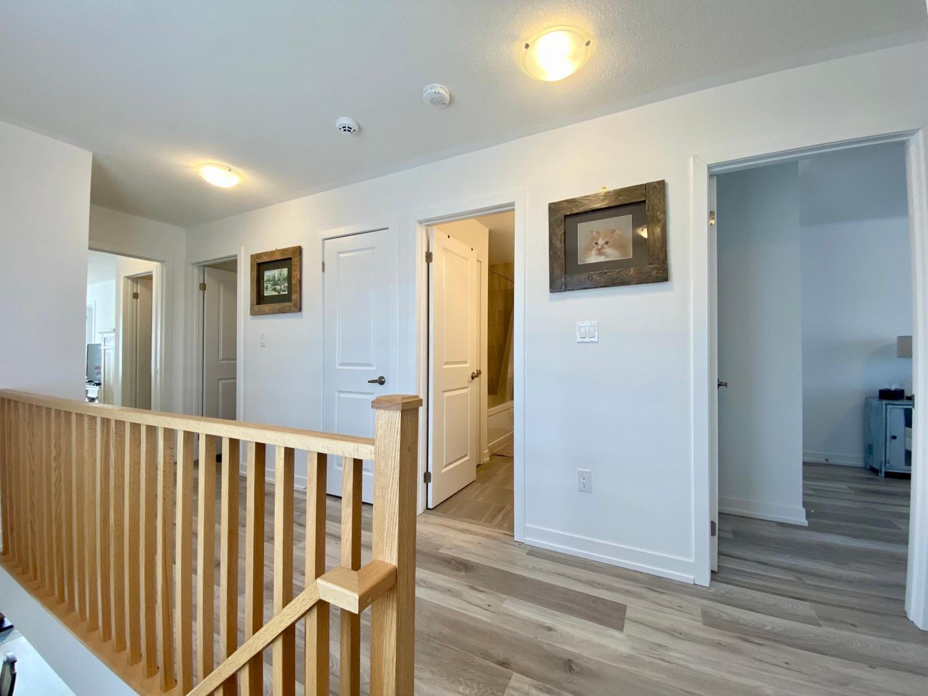 3 Bedroom Well-designed Townhouse in Whitby