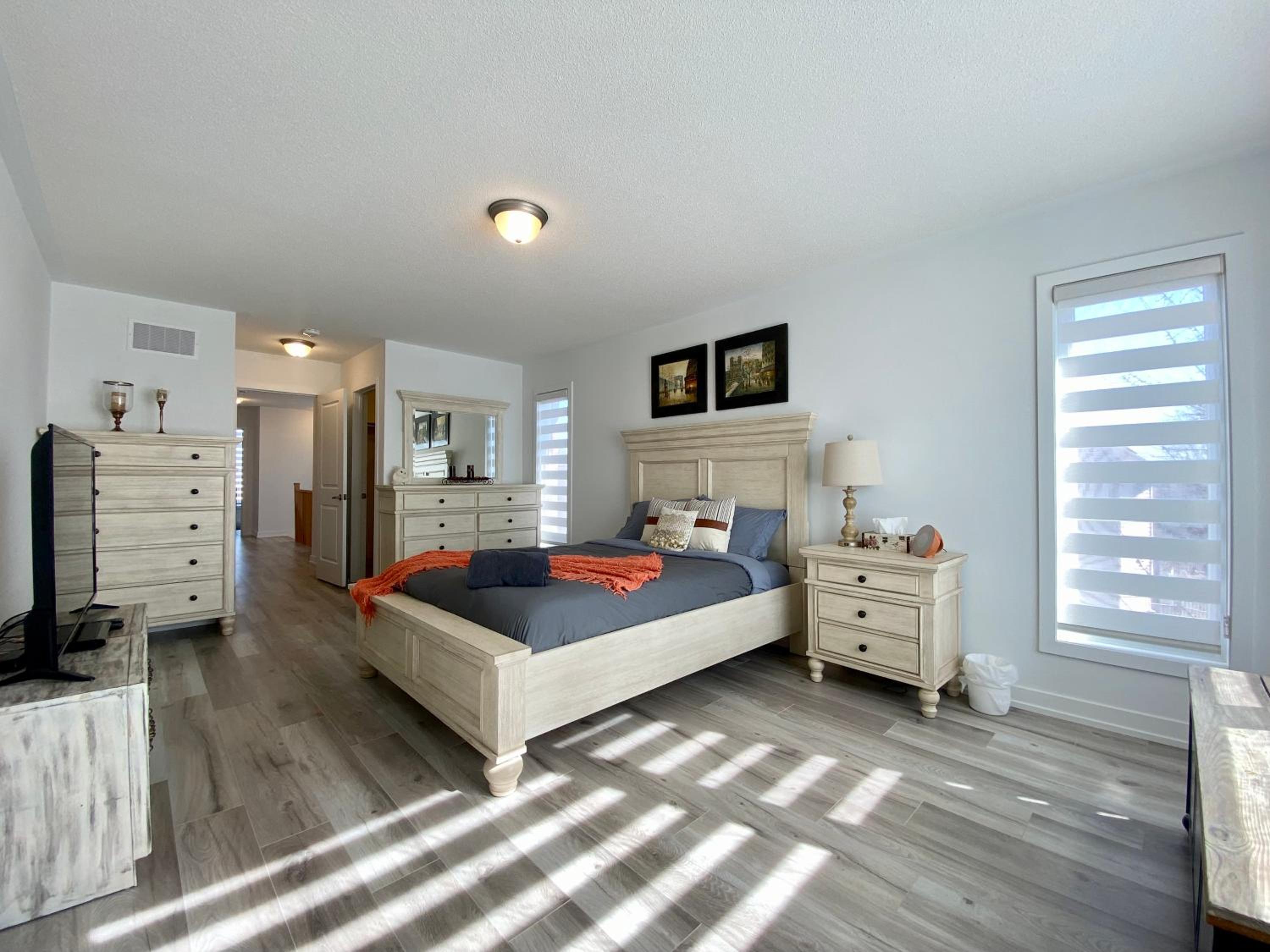 3 Bedroom Well-designed Townhouse in Whitby