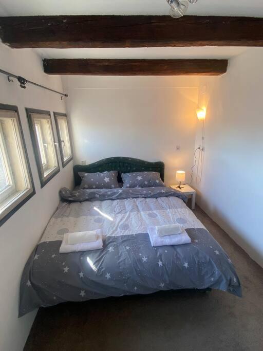 Attic, chill, cozy,in the center view 4