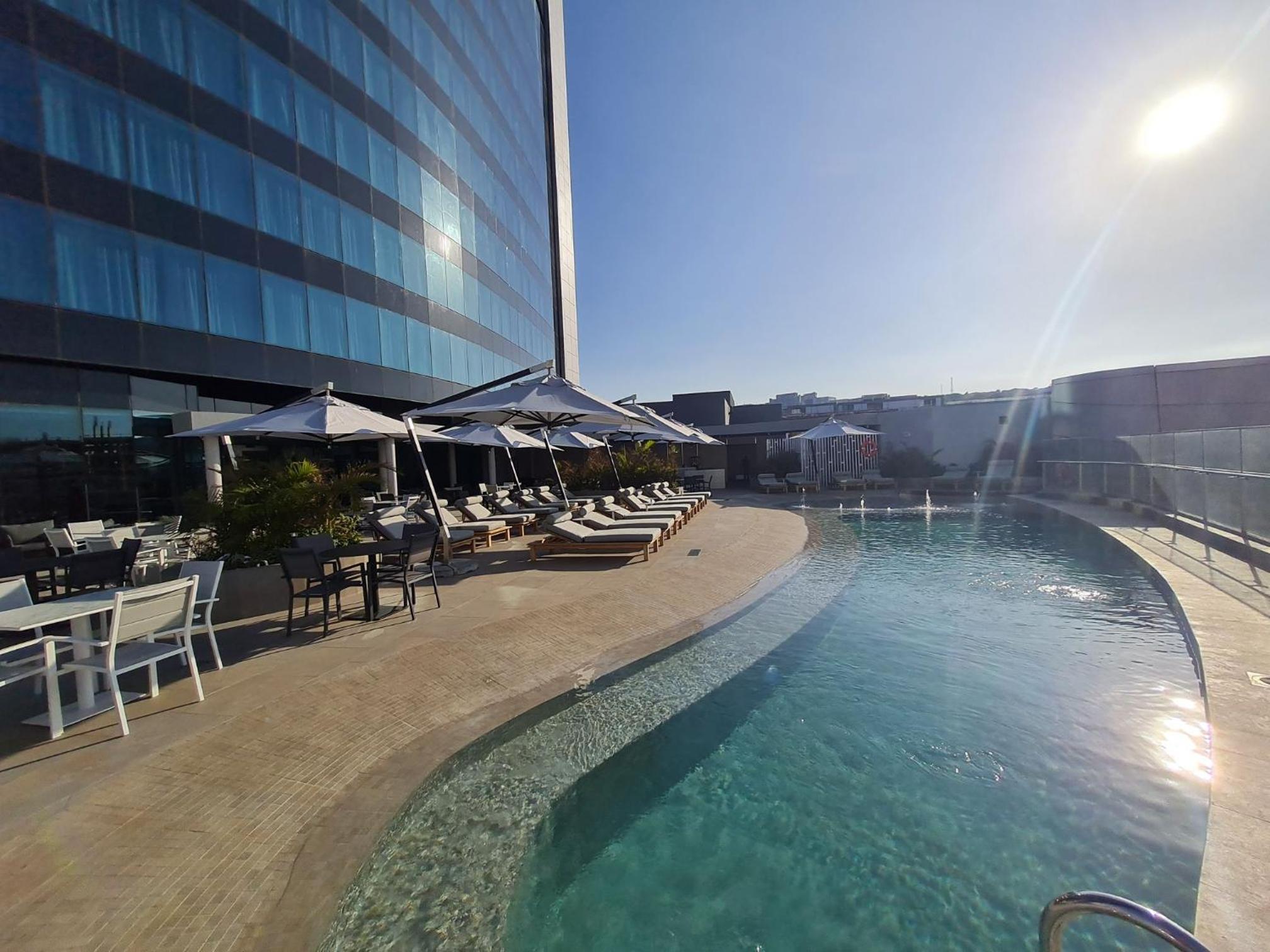 Oceans Blu - 1 Bedroom Apartment view 2