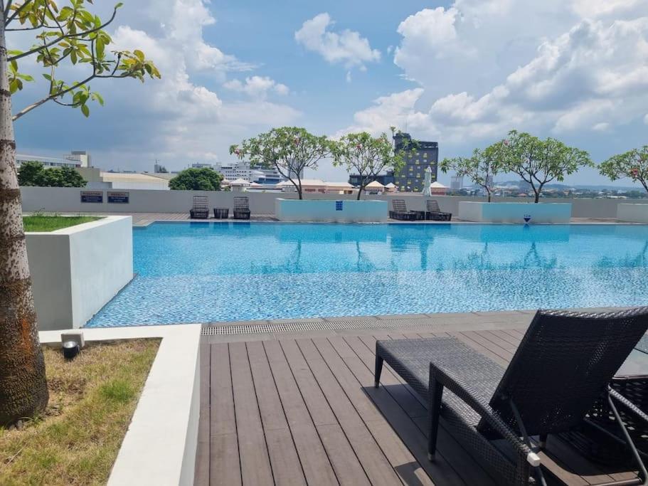 HarbourBay Residence. Batam. Studio. 1min to Ferry view 3