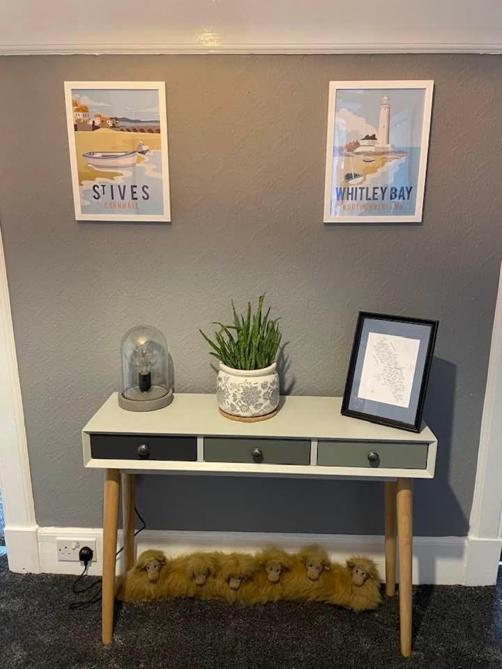 Bellevue Bute, Luxury 2 bedroom sea view flat view 5
