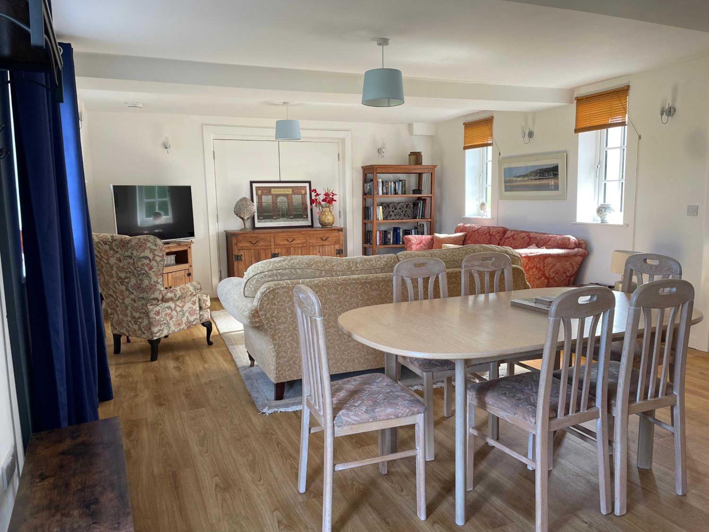 Cottages at Woodlands, Appleloft view 3