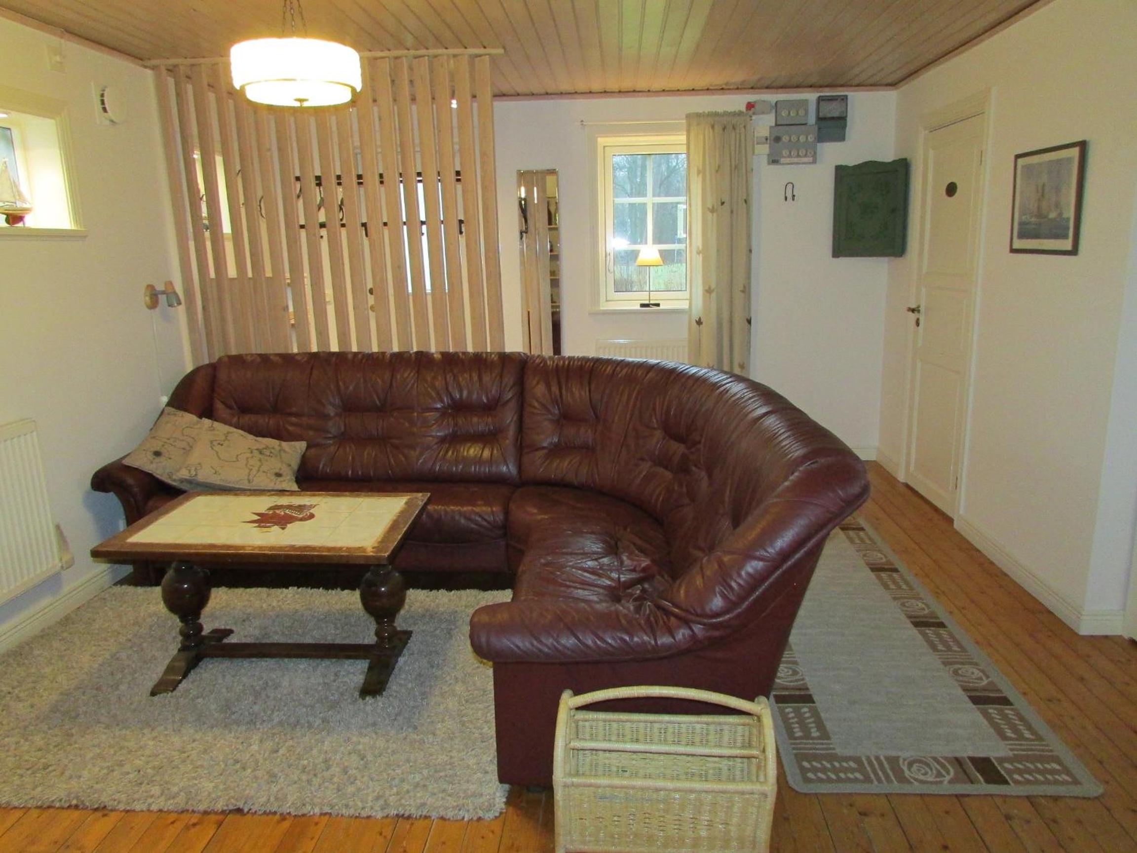 DeLay's Guest House view 3