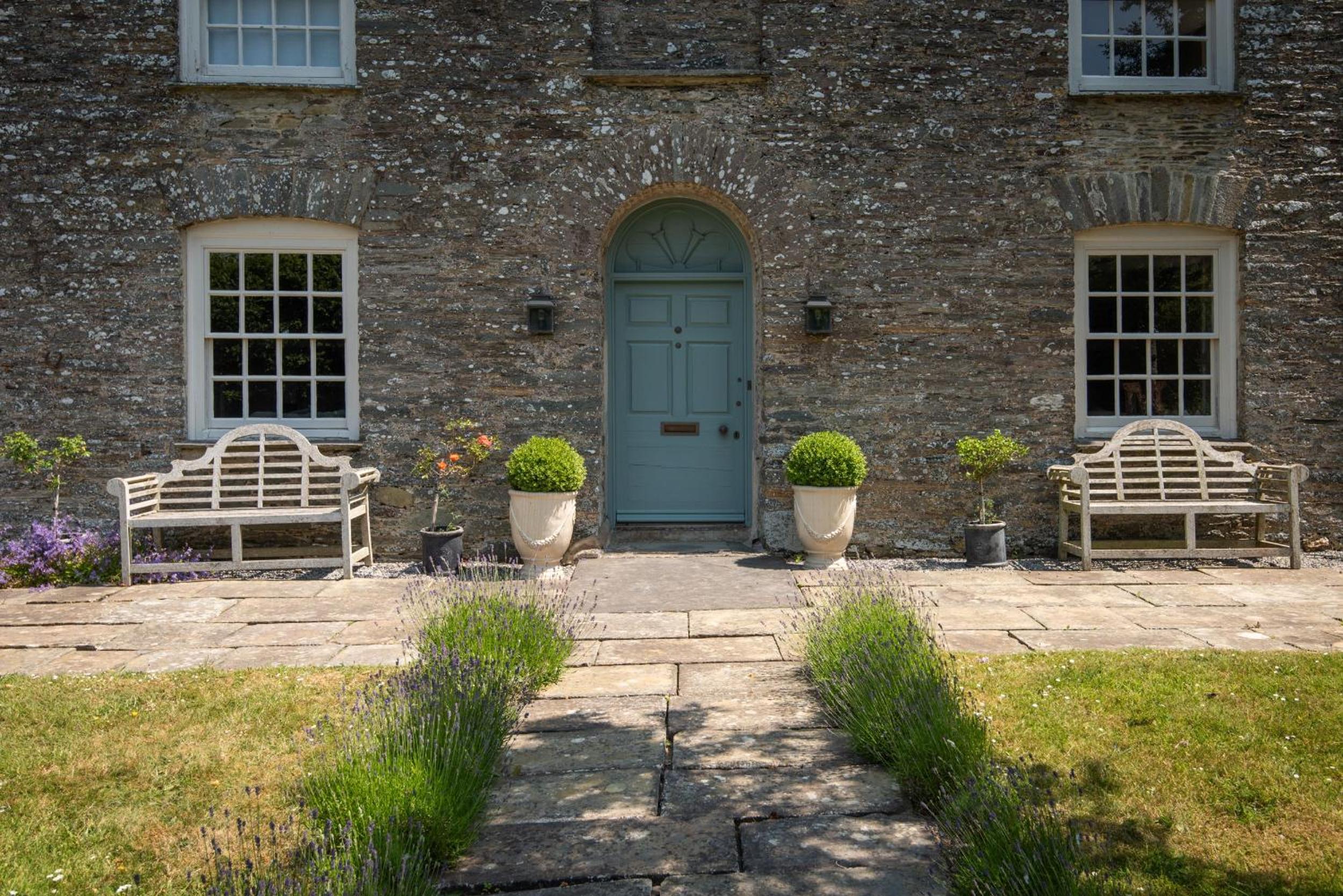 Maberly House