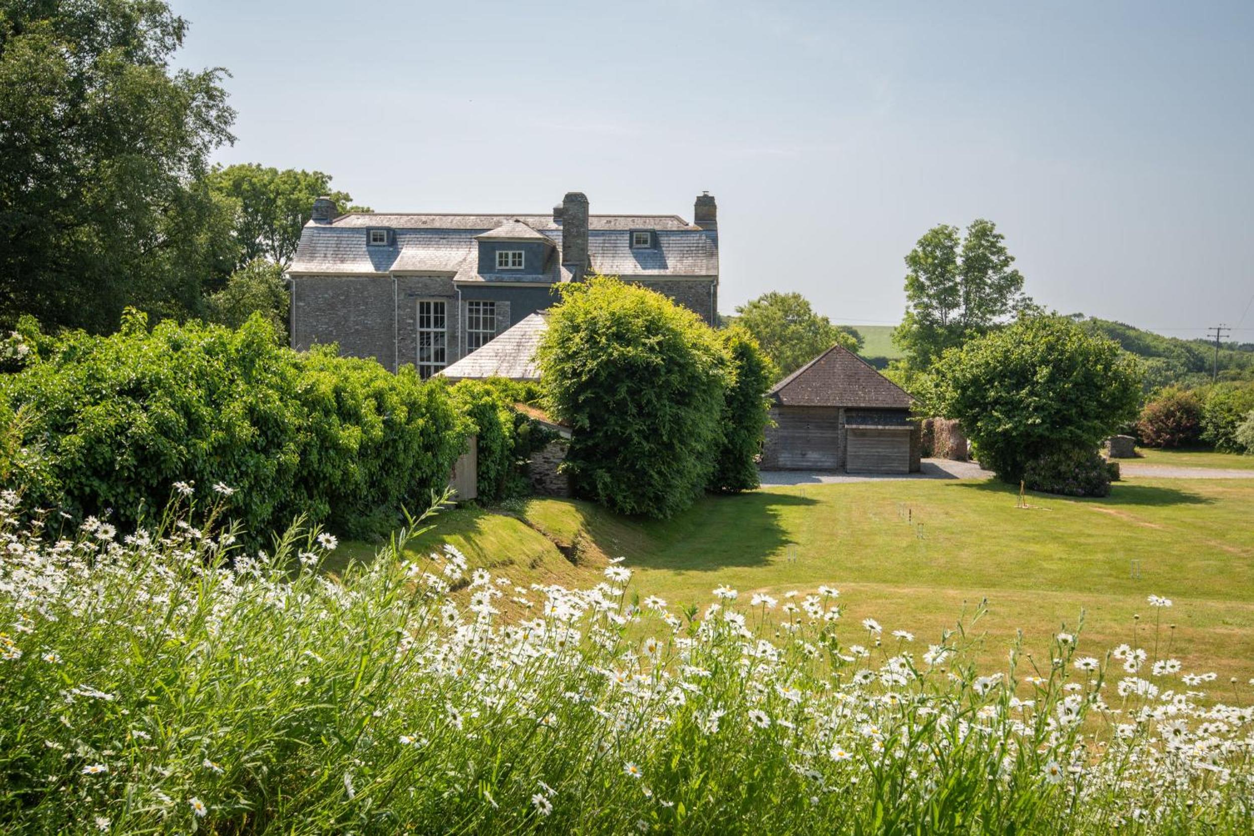 Maberly House