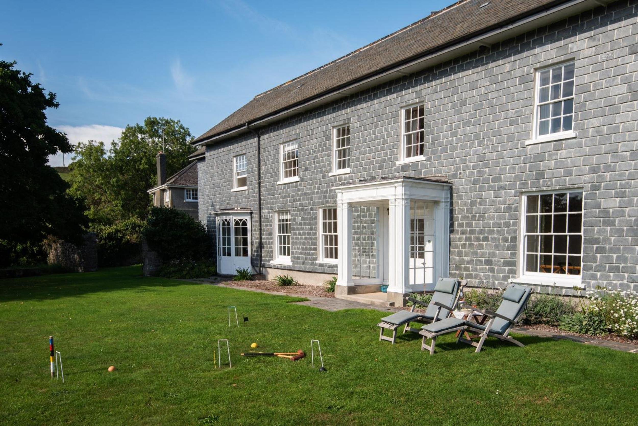 Mulberry House